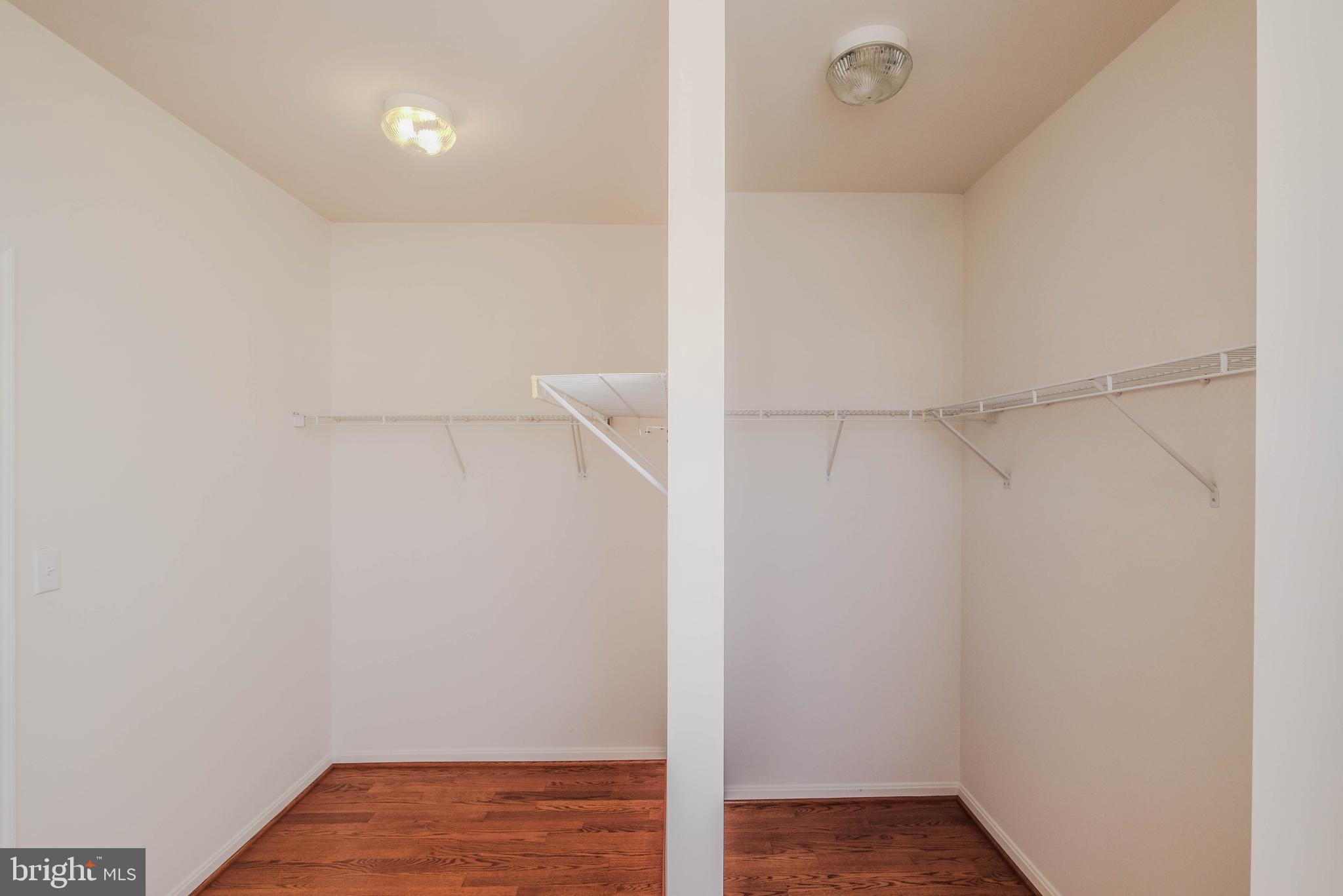 HAPPY CREEK KNOLLS - Residential