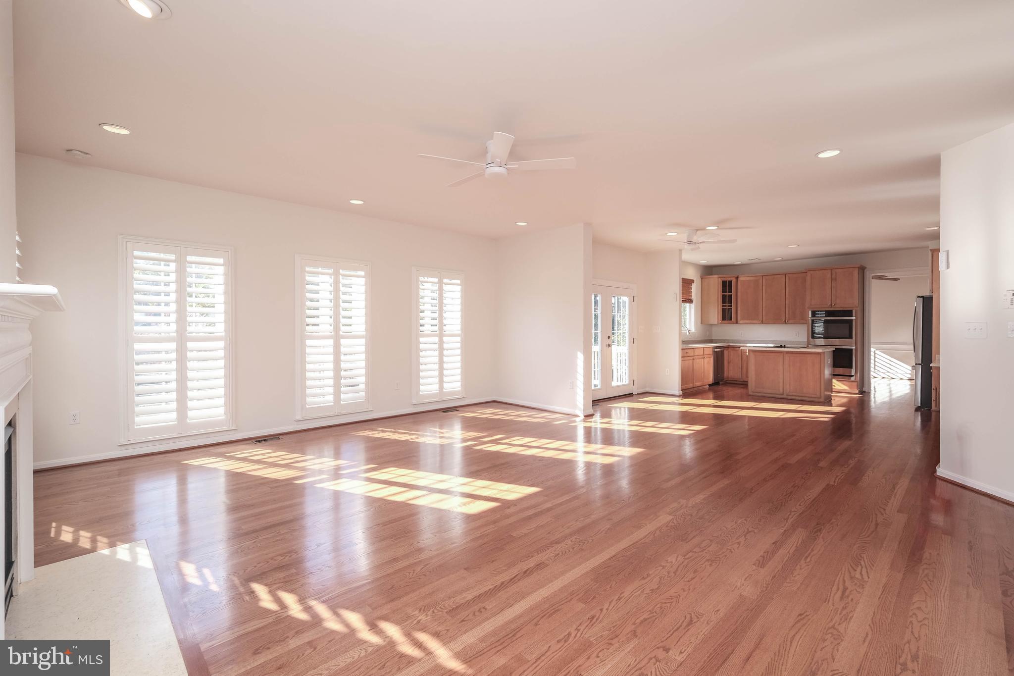 HAPPY CREEK KNOLLS - Residential