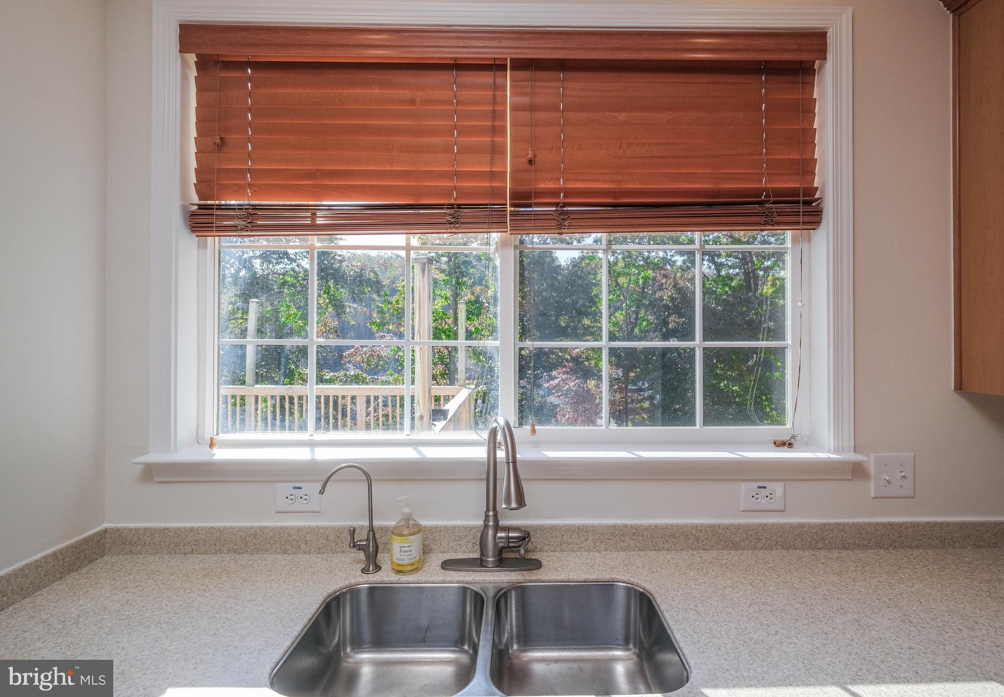 HAPPY CREEK KNOLLS - Residential