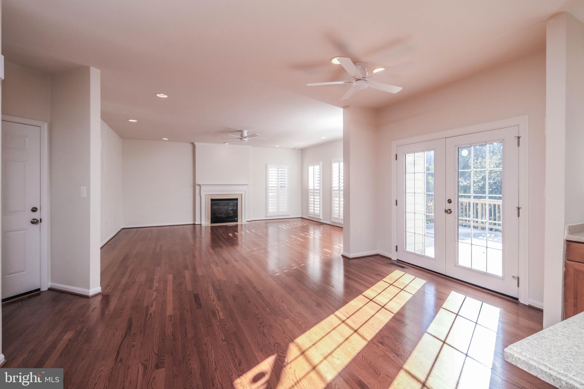 HAPPY CREEK KNOLLS - Residential