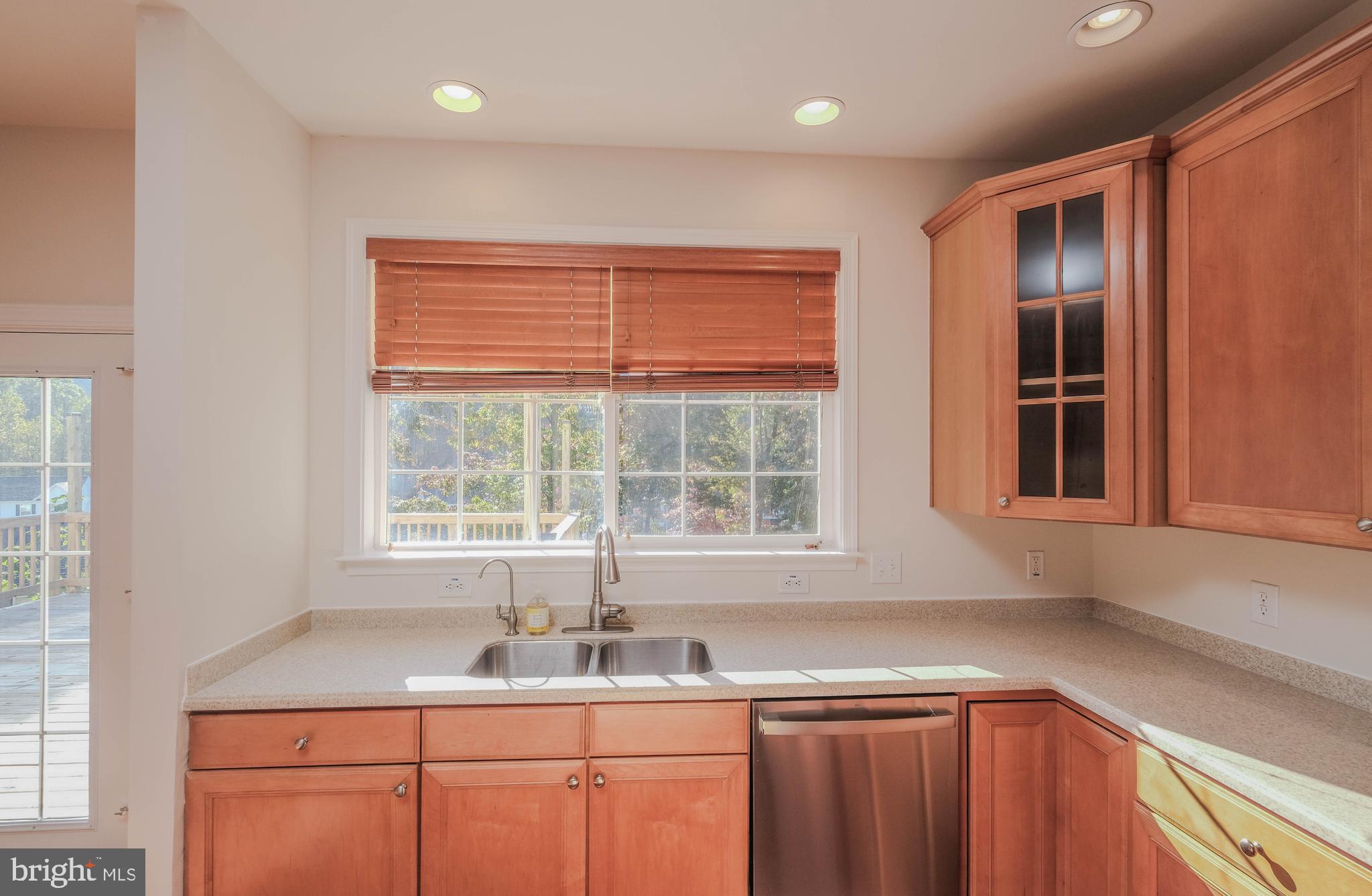 HAPPY CREEK KNOLLS - Residential