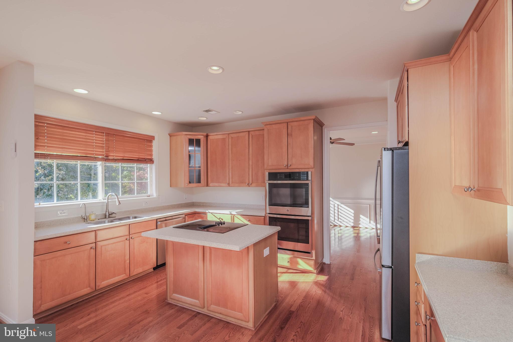 HAPPY CREEK KNOLLS - Residential