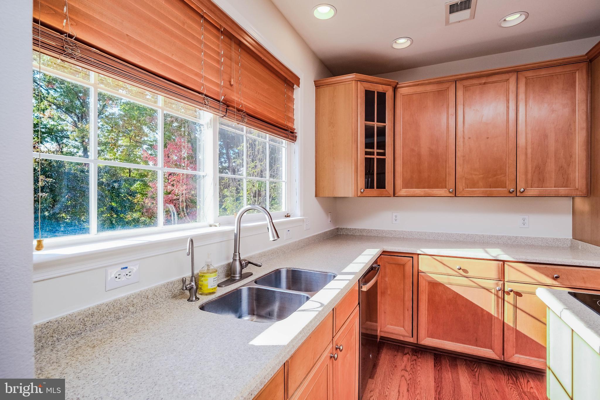 HAPPY CREEK KNOLLS - Residential