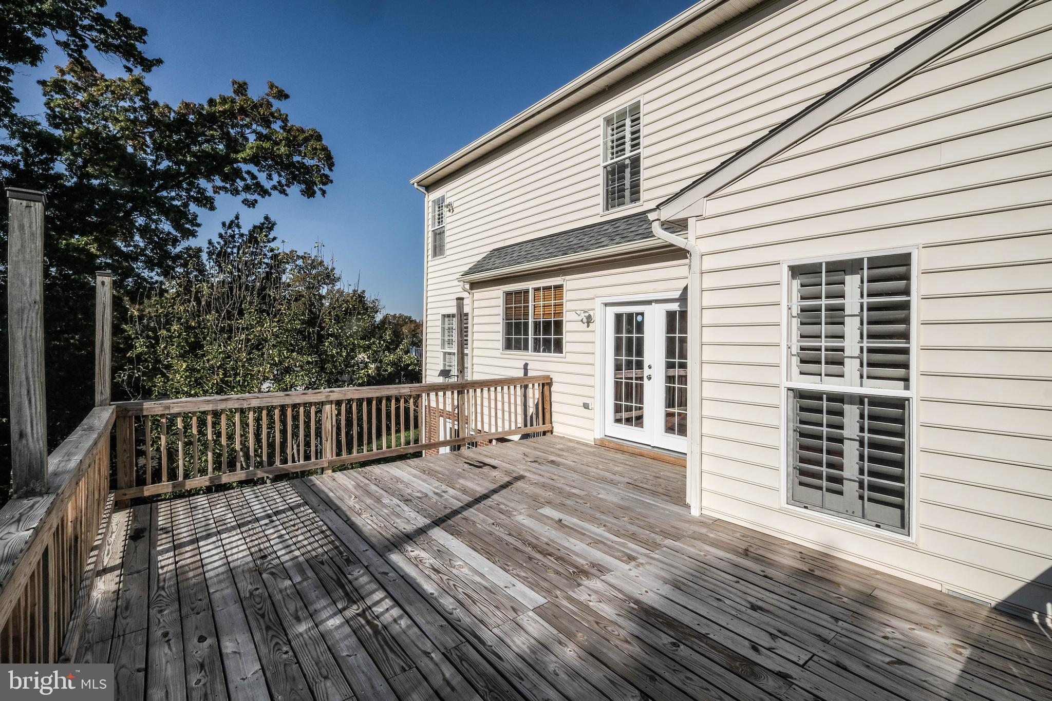 HAPPY CREEK KNOLLS - Residential