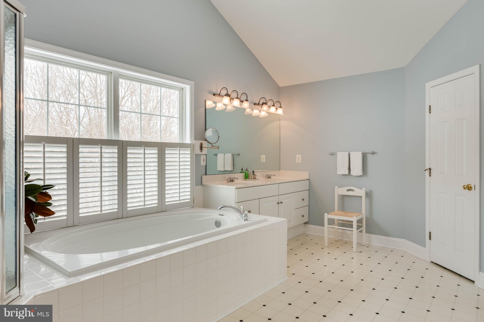 AVENMAR - Residential