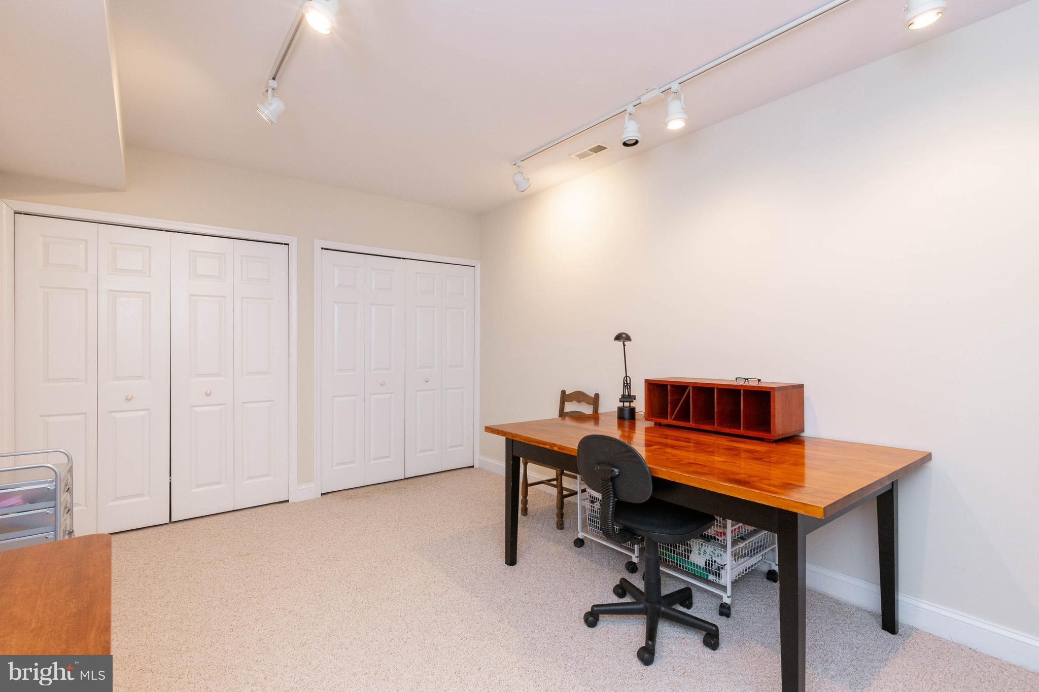 AVENMAR - Residential