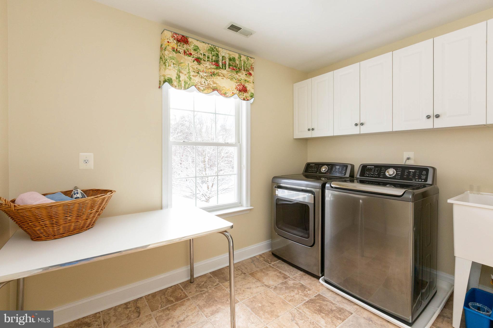 AVENMAR - Residential