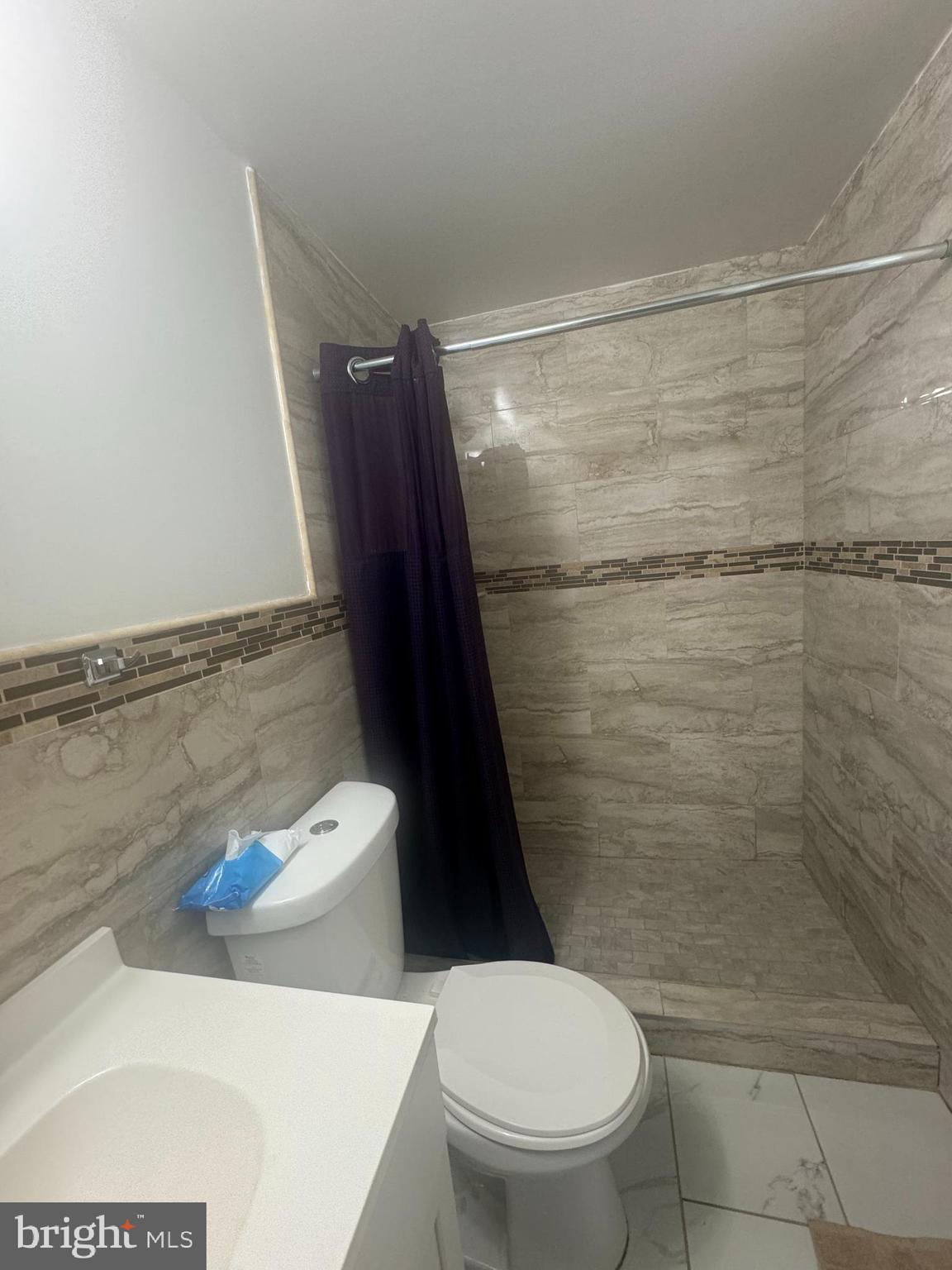 UNIVERSITY CITY - Residential