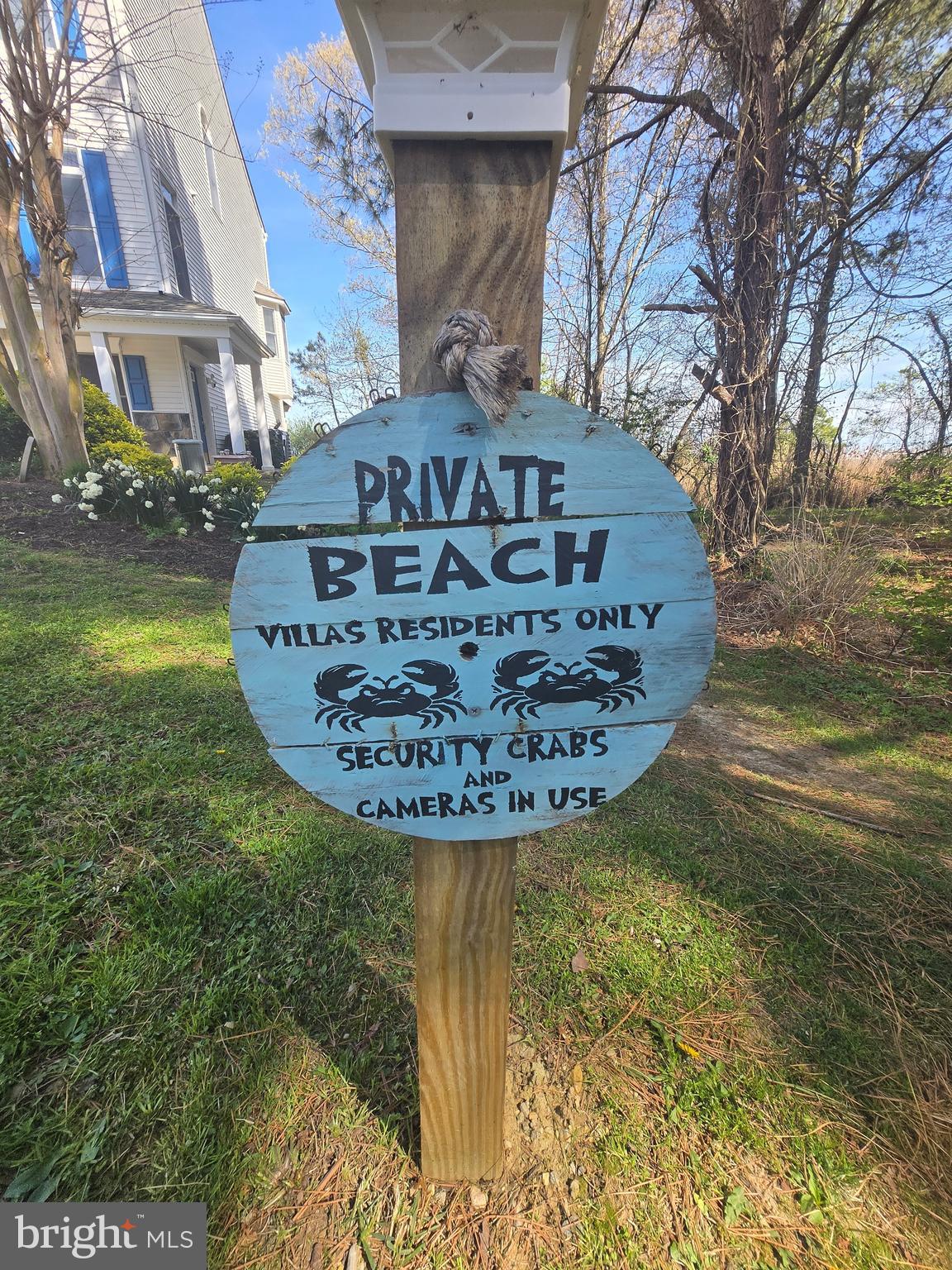 VILLAS ON WATERS EDGE - Residential