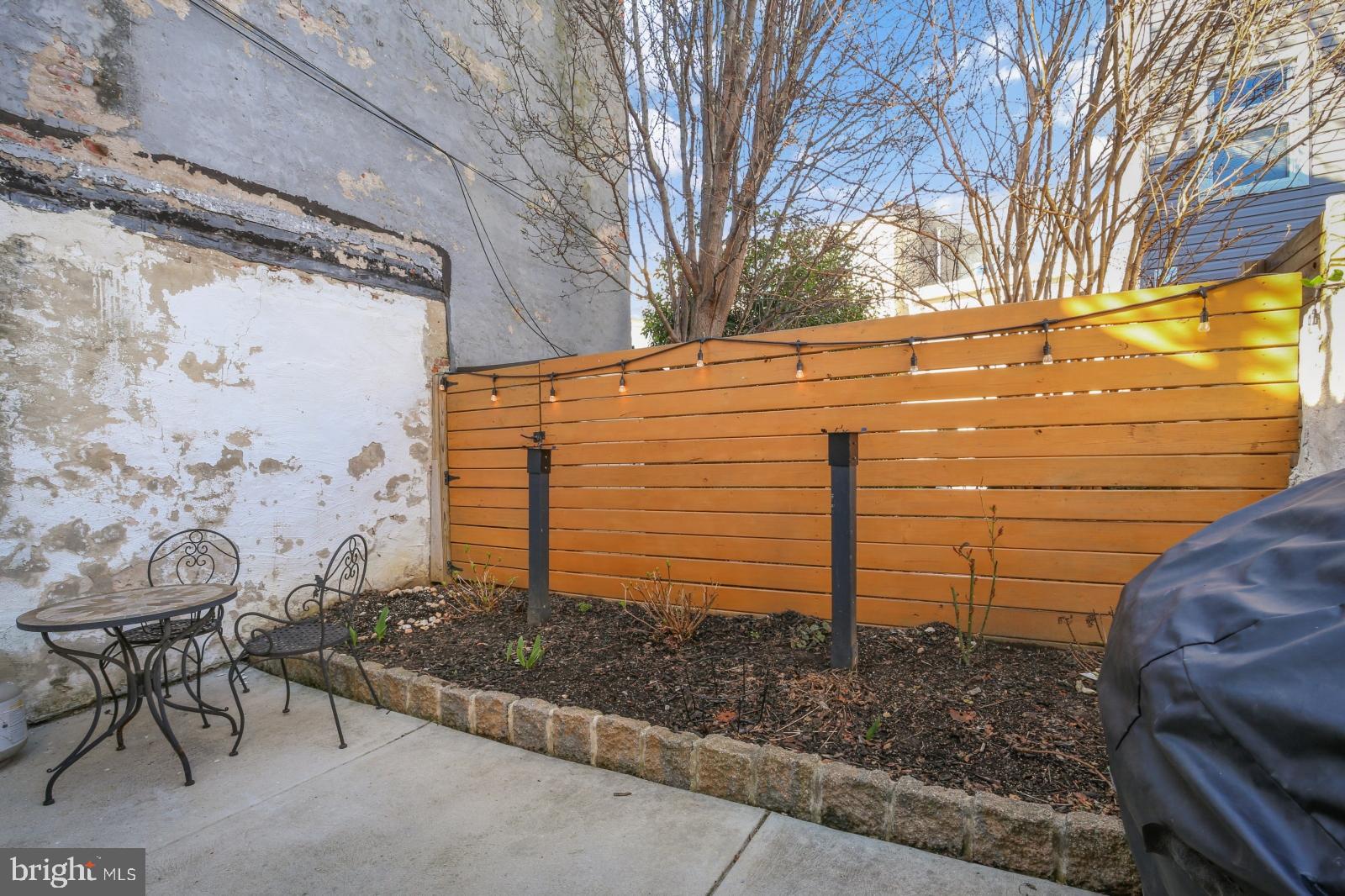 FISHTOWN - Residential Lease