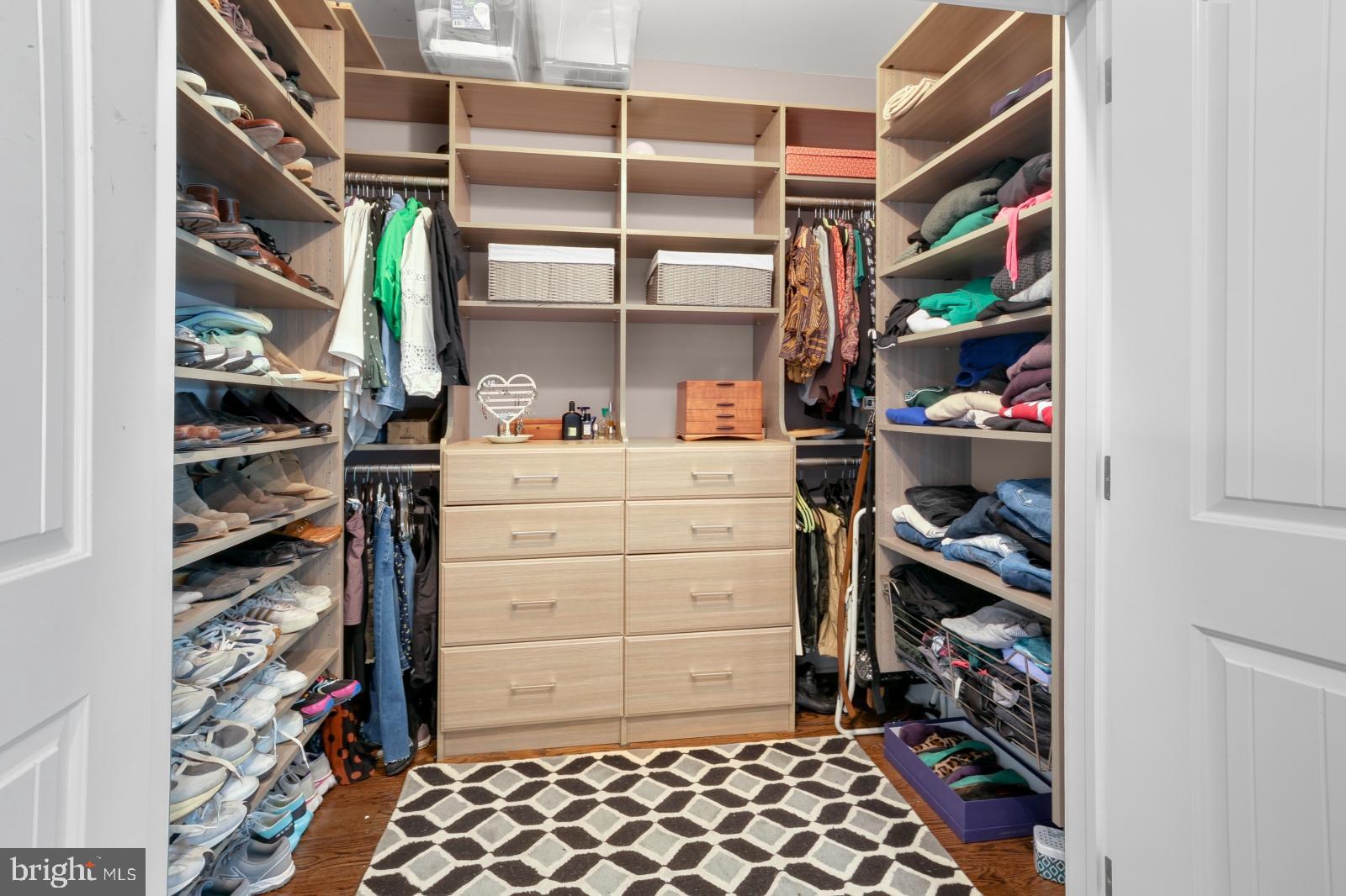 FISHTOWN - Residential Lease