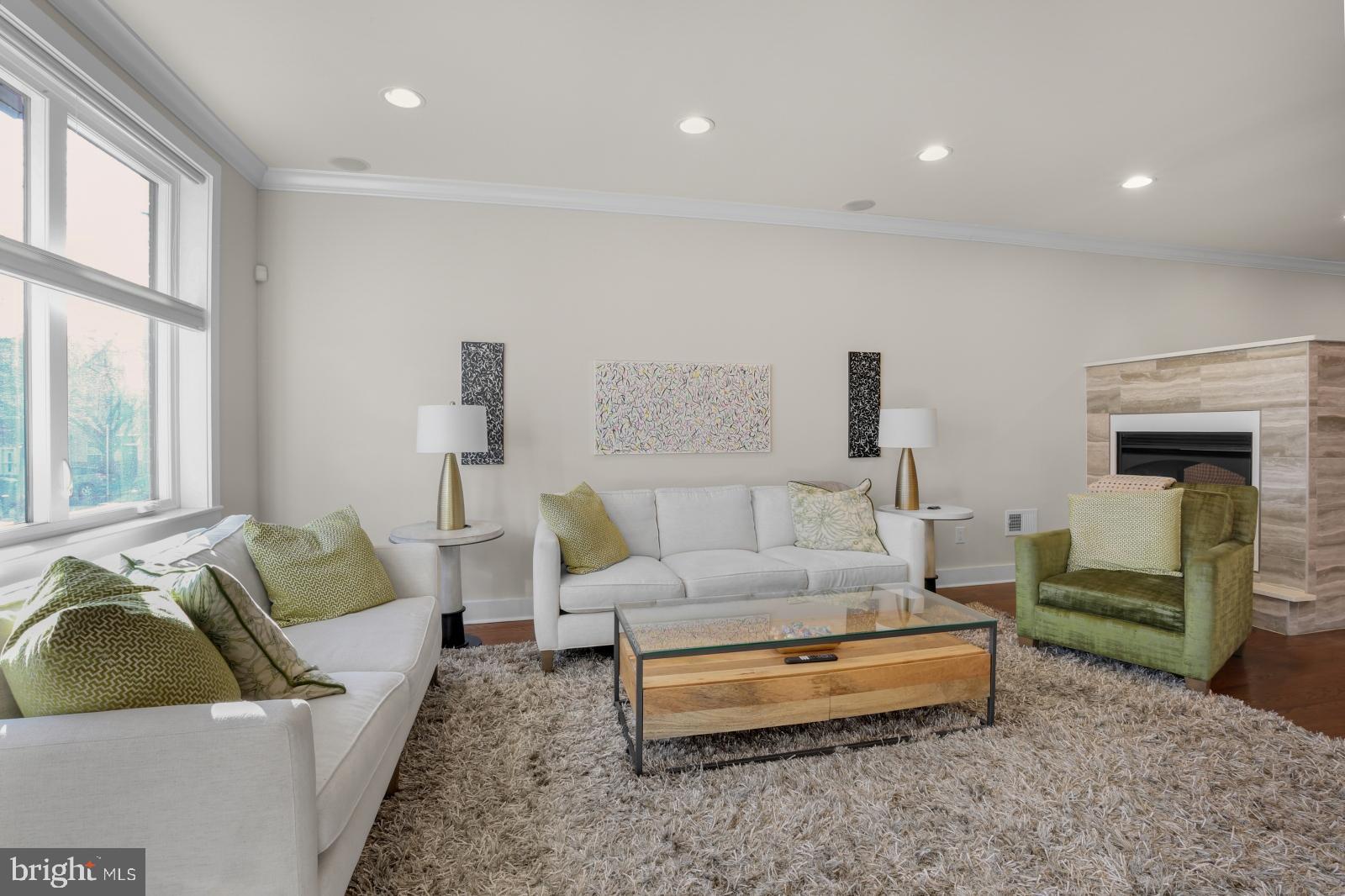 FISHTOWN - Residential Lease