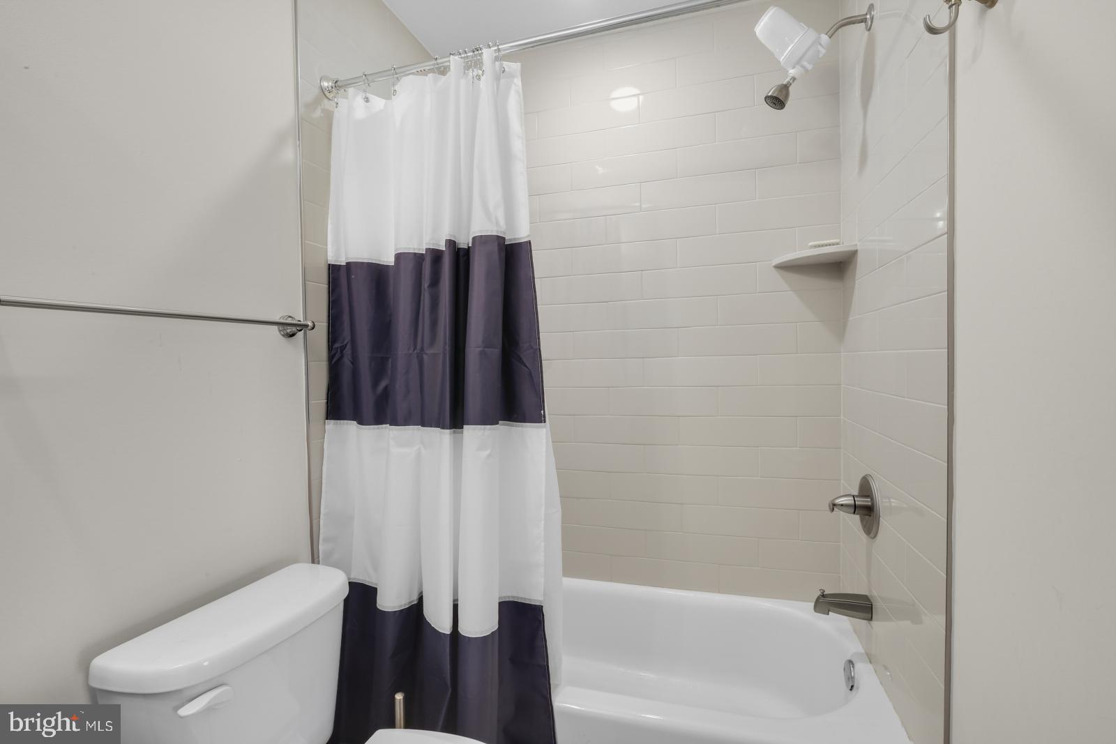 FISHTOWN - Residential Lease