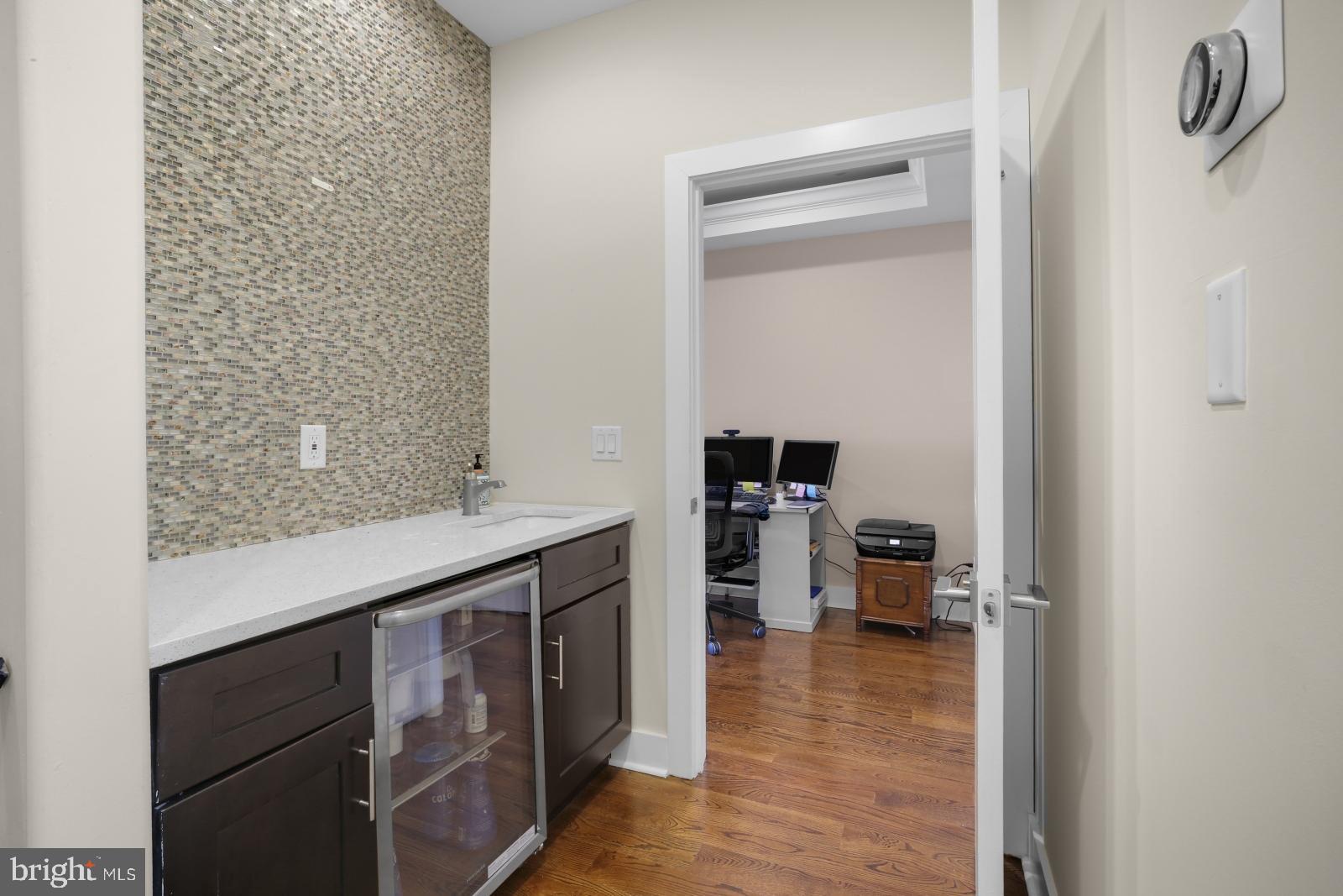 FISHTOWN - Residential Lease