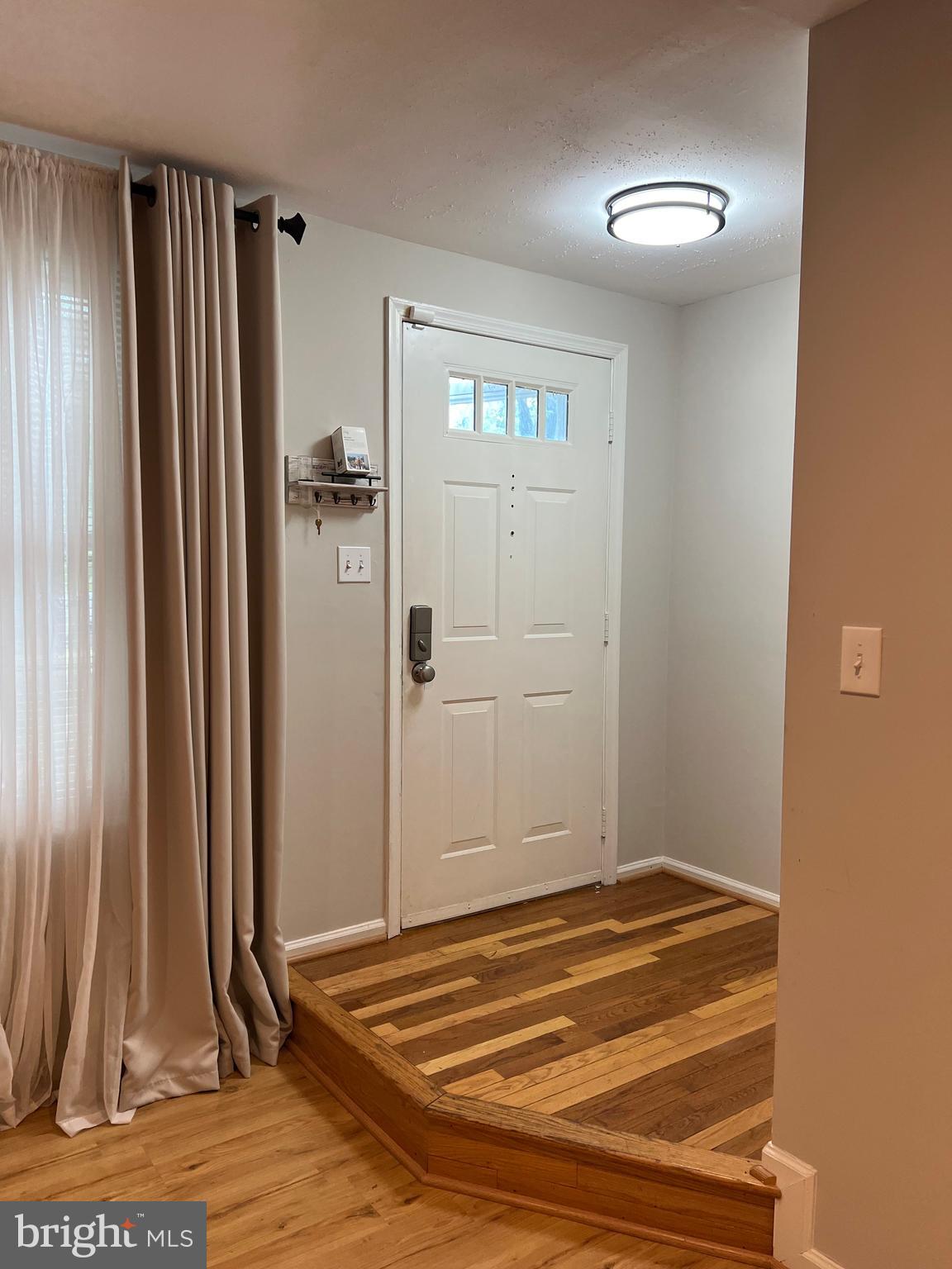 WILLOW COVE MANORS - Residential Lease