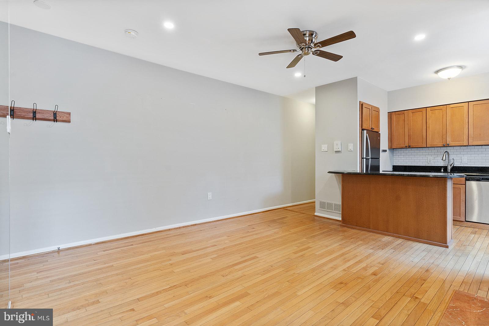 WASHINGTON SQ WEST - Residential Lease
