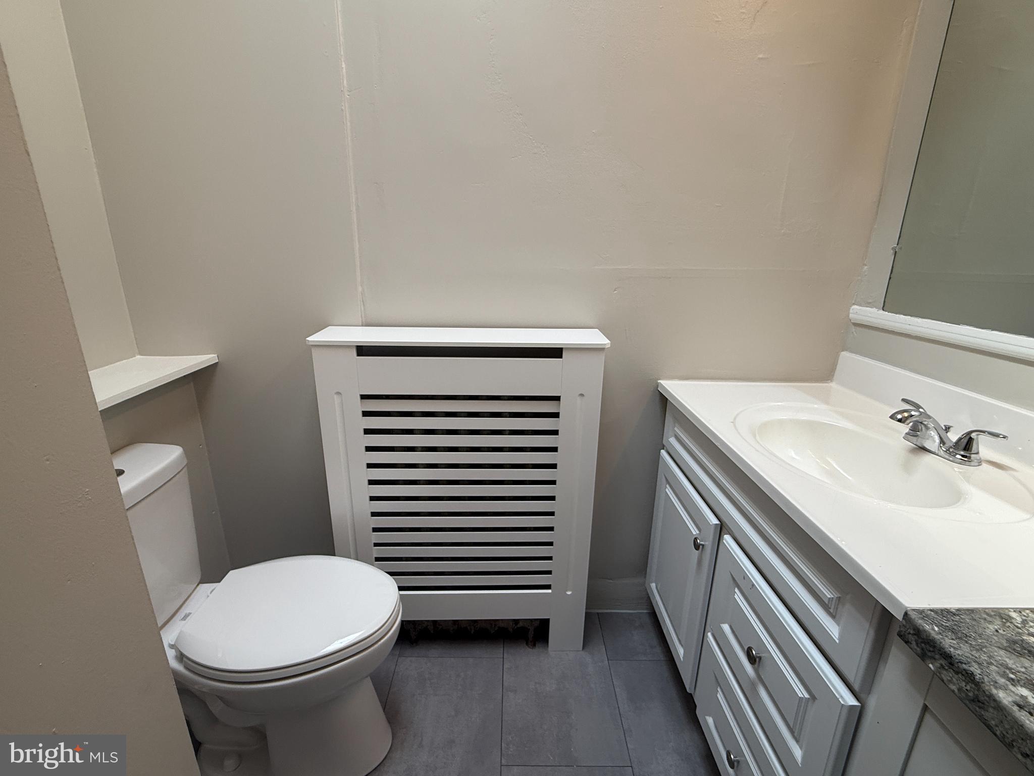 GLENSIDE - Residential Lease