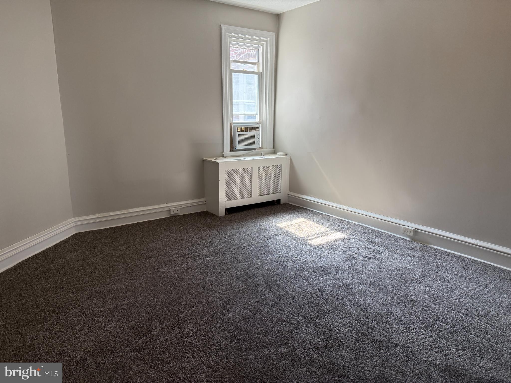 GLENSIDE - Residential Lease