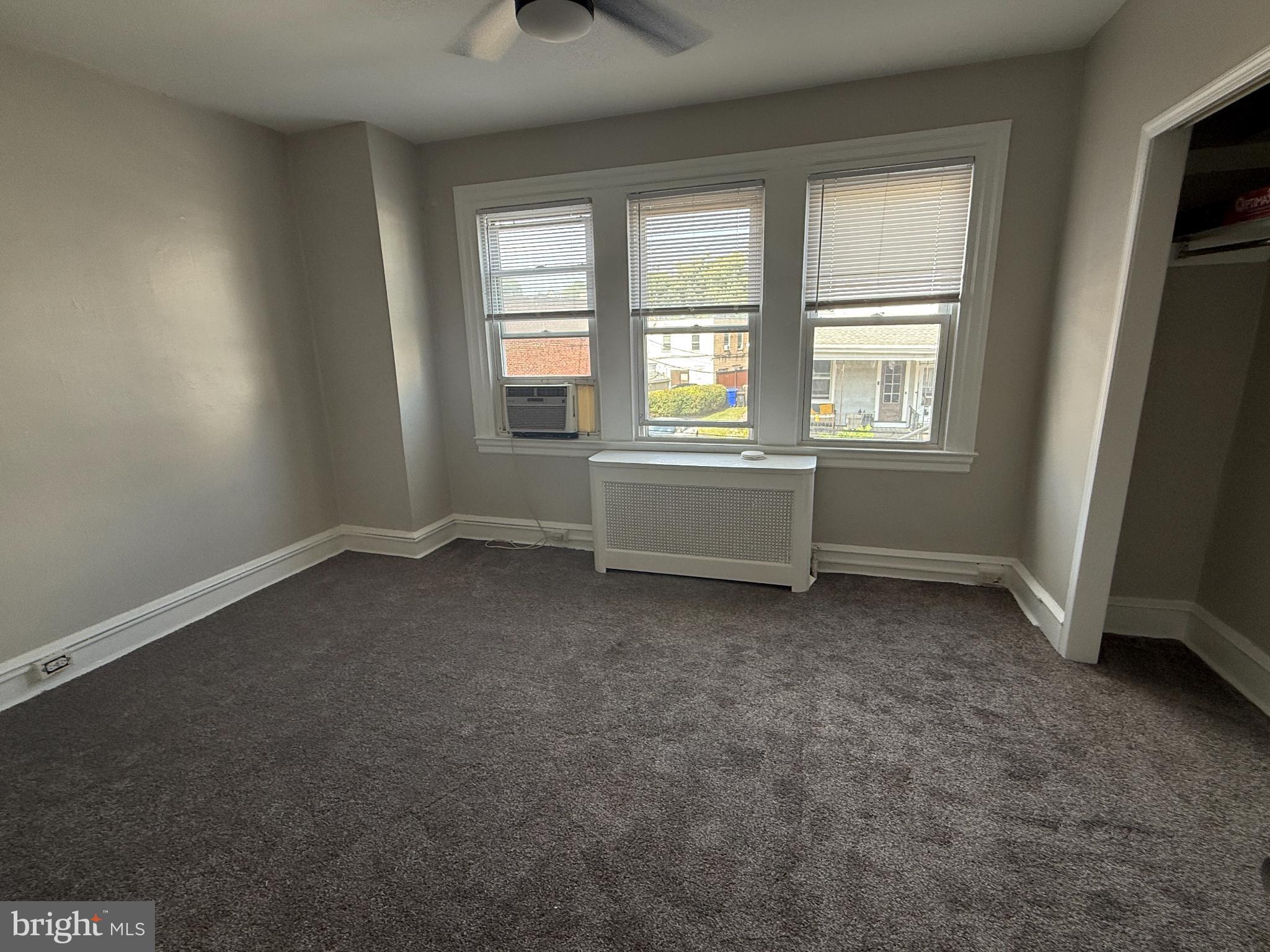 GLENSIDE - Residential Lease