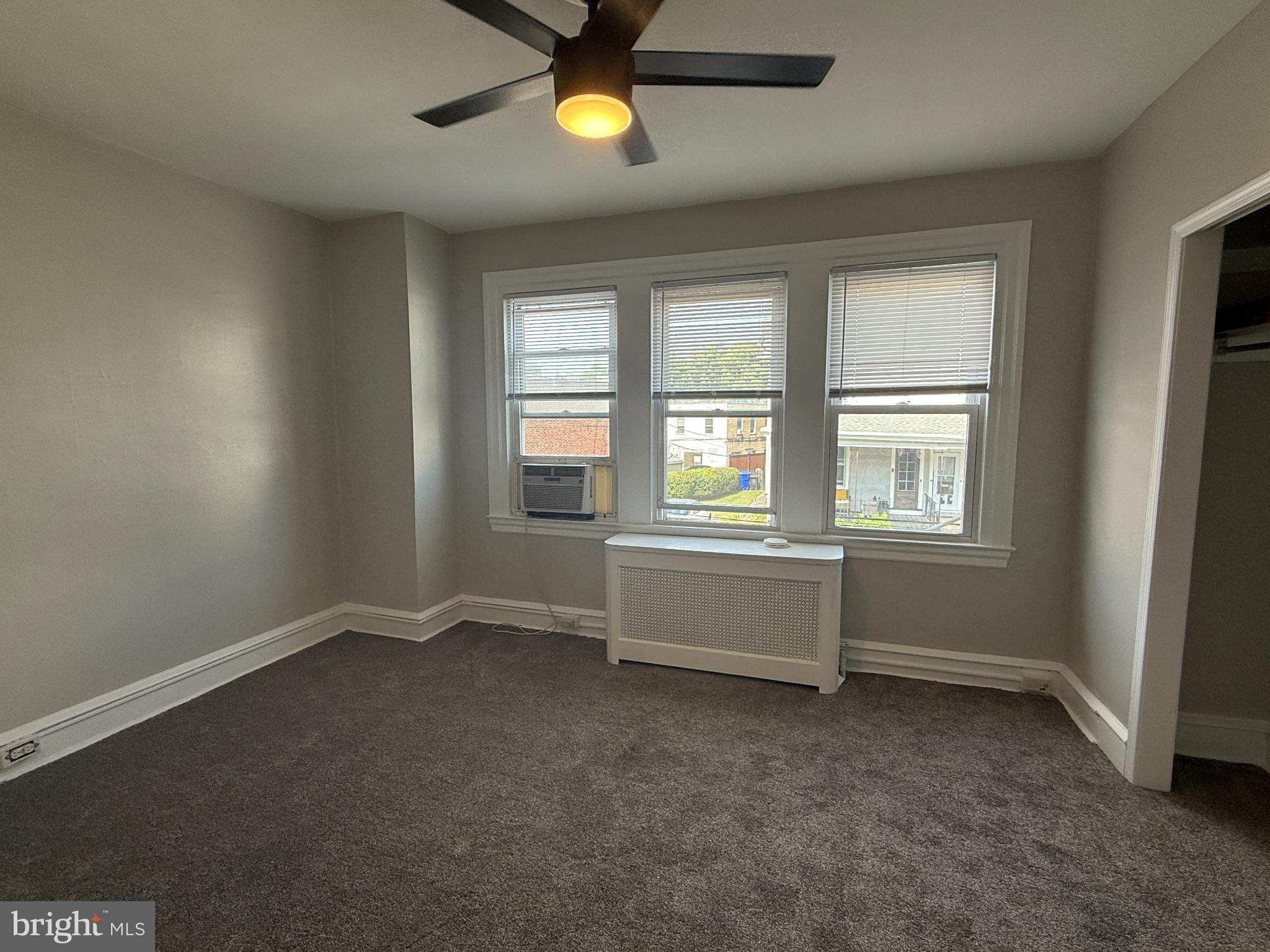 GLENSIDE - Residential Lease