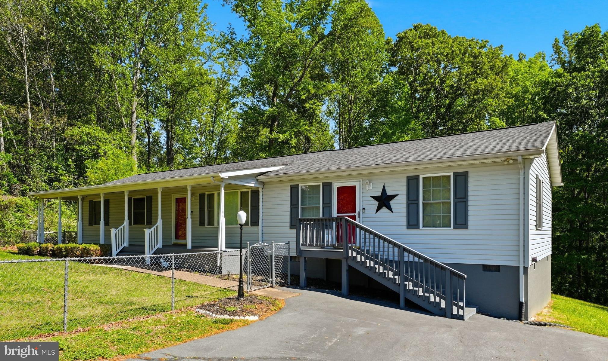 11057 EGGBORNSVILLE ROAD