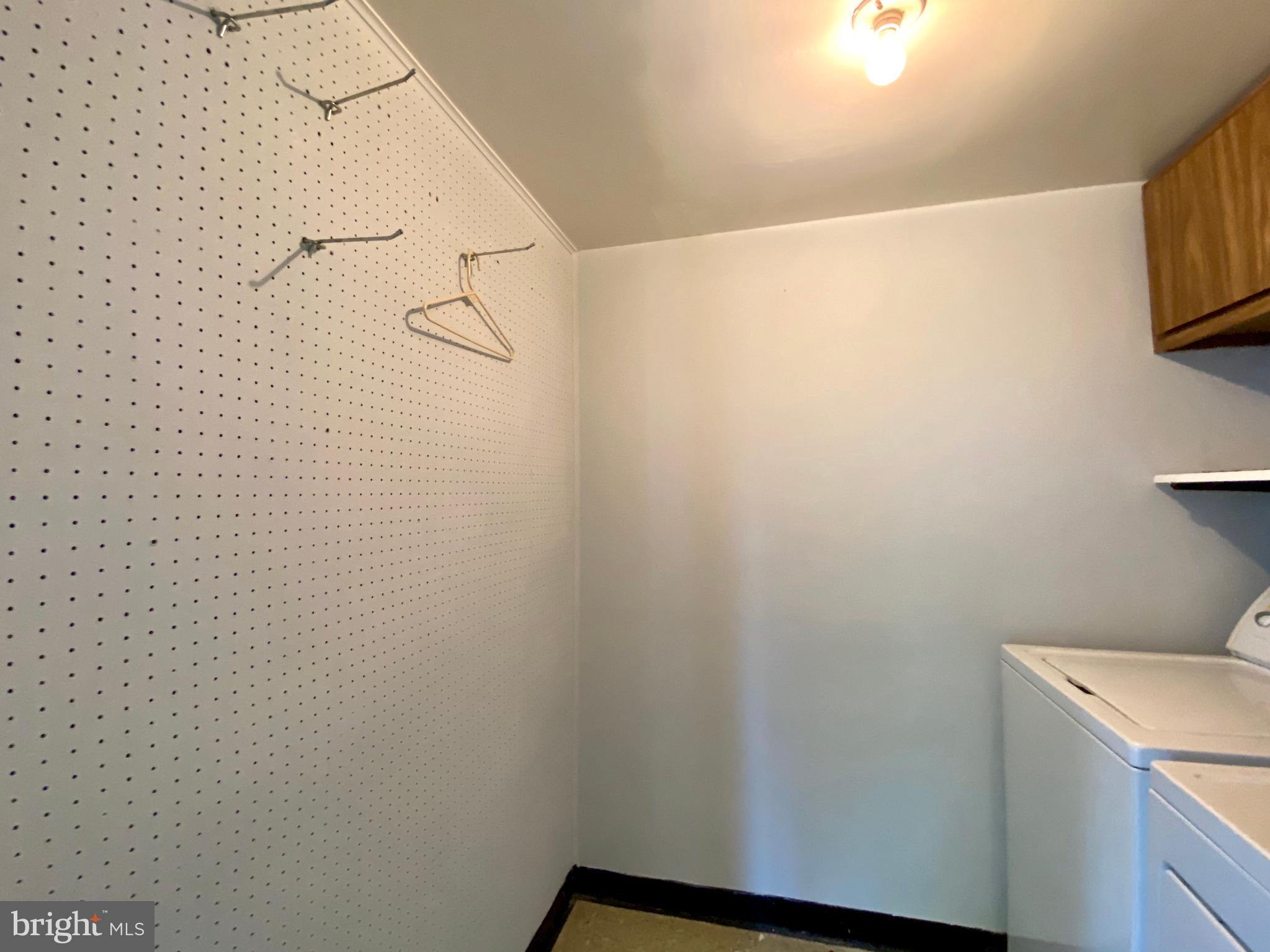 HAWTHORNE VILLAGE - Residential