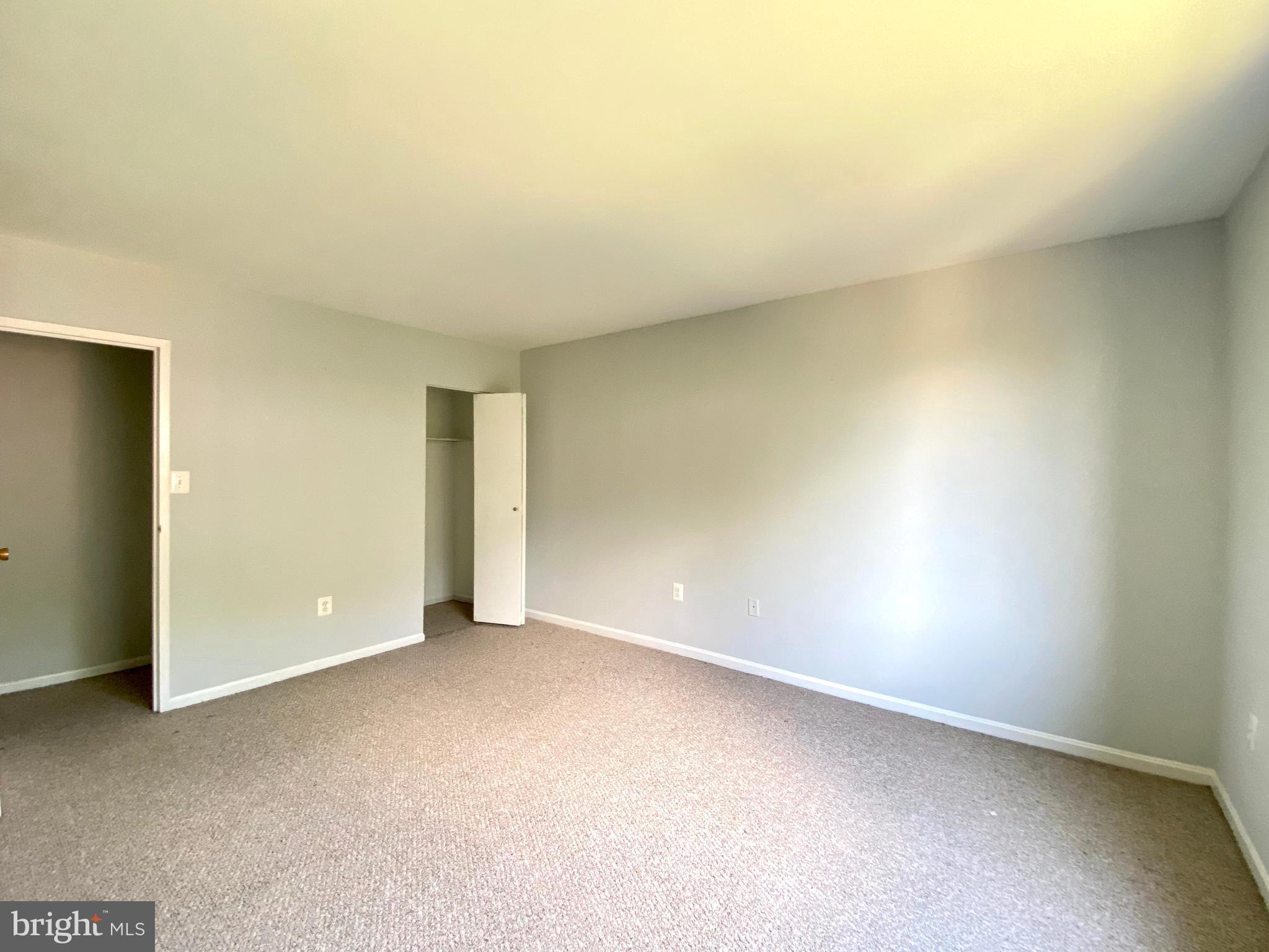 HAWTHORNE VILLAGE - Residential