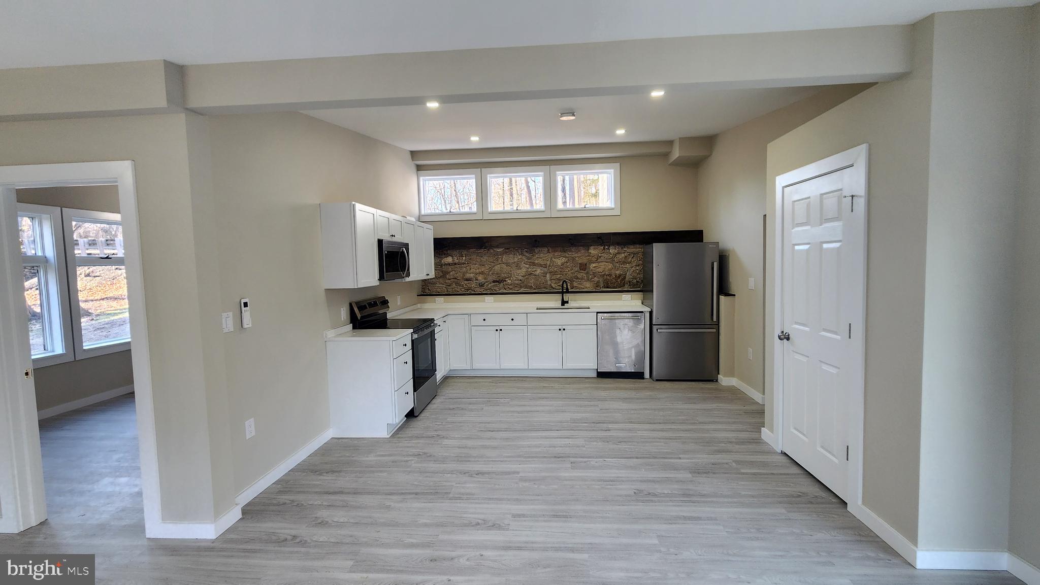 57 S LIMEKILN PIKE 3