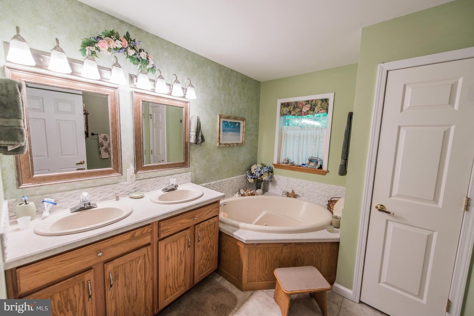 CRESSEN RUN - Residential