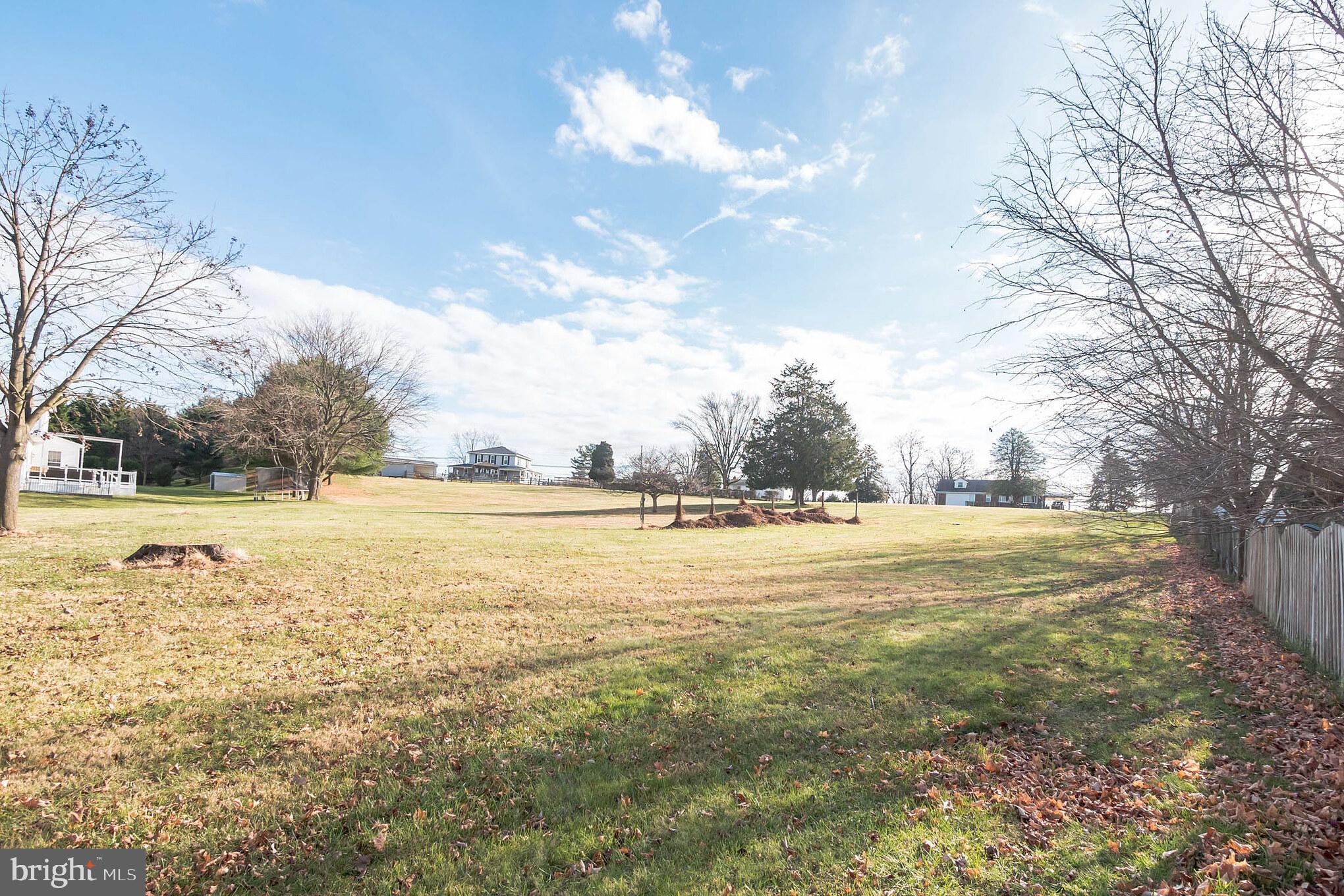 DANIEL'S MILL OVERLOOK - Residential
