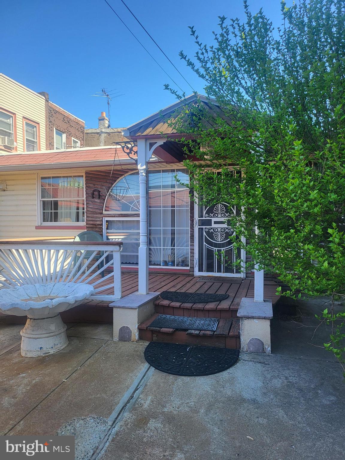 PORT RICHMOND - Residential