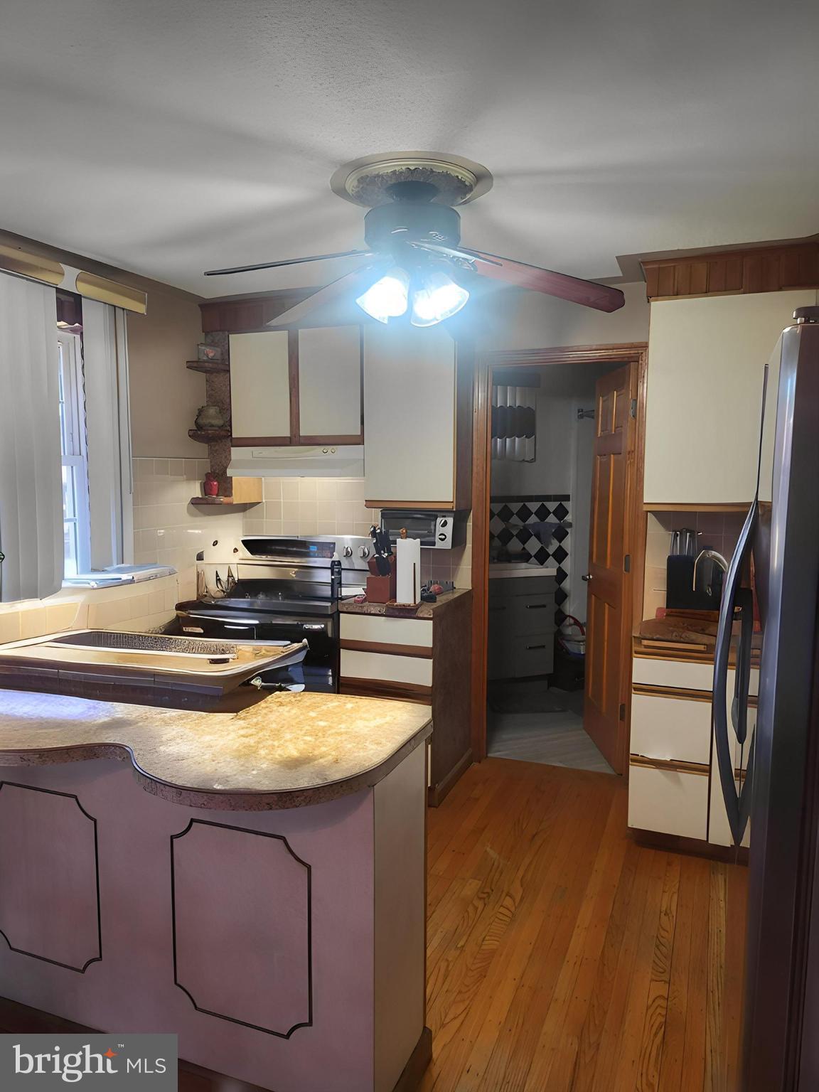 PORT RICHMOND - Residential