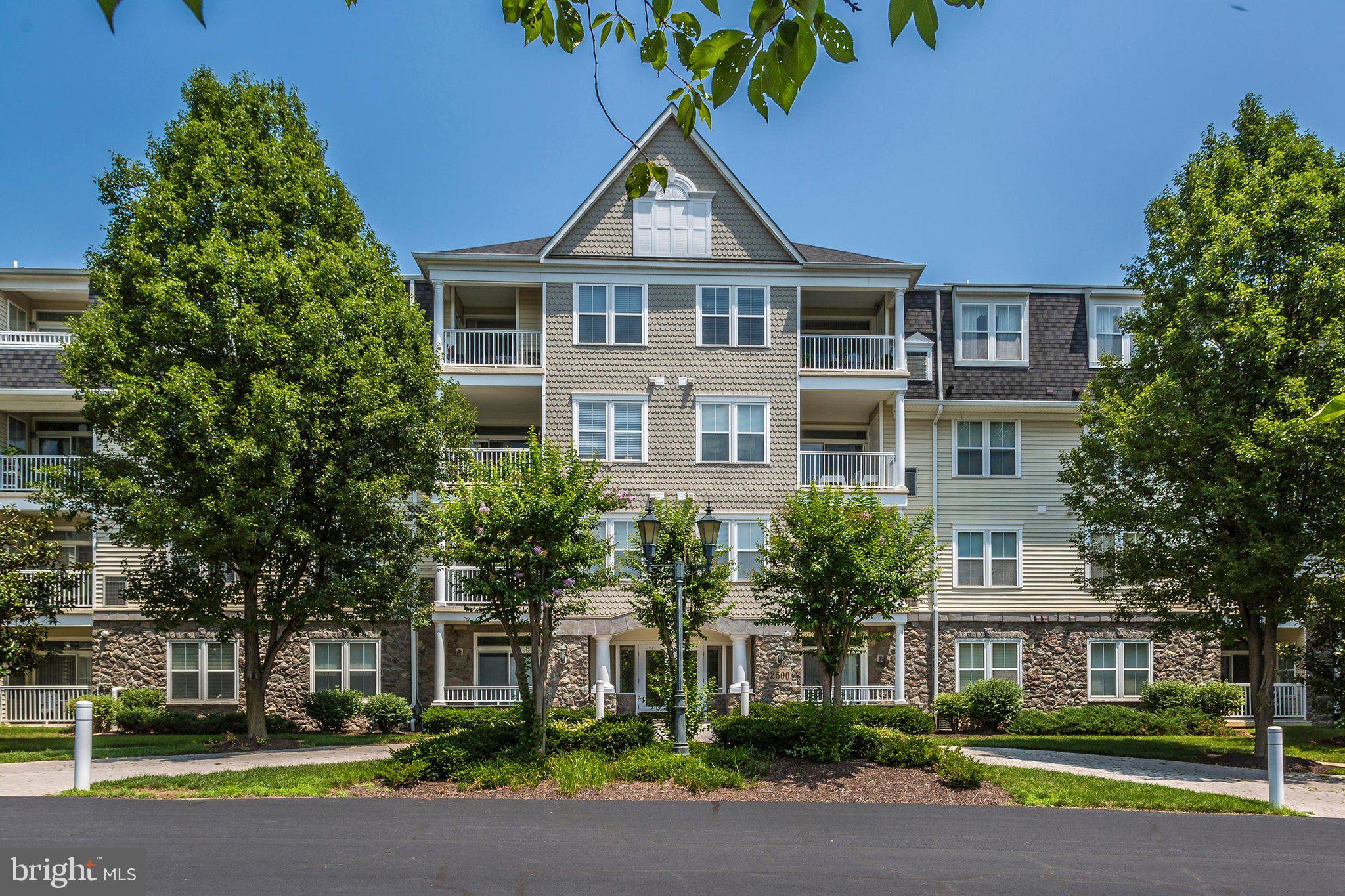 2500 WATERSIDE DRIVE 304