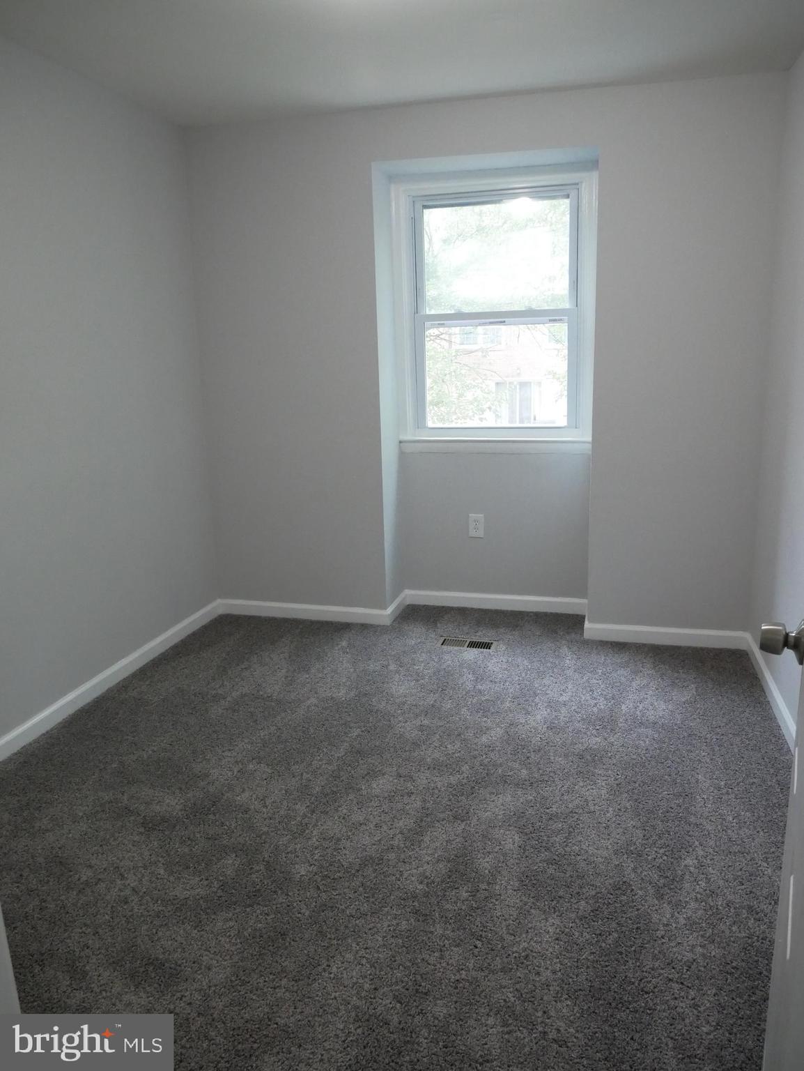 ANDOVER HEIGHTS - Residential Lease