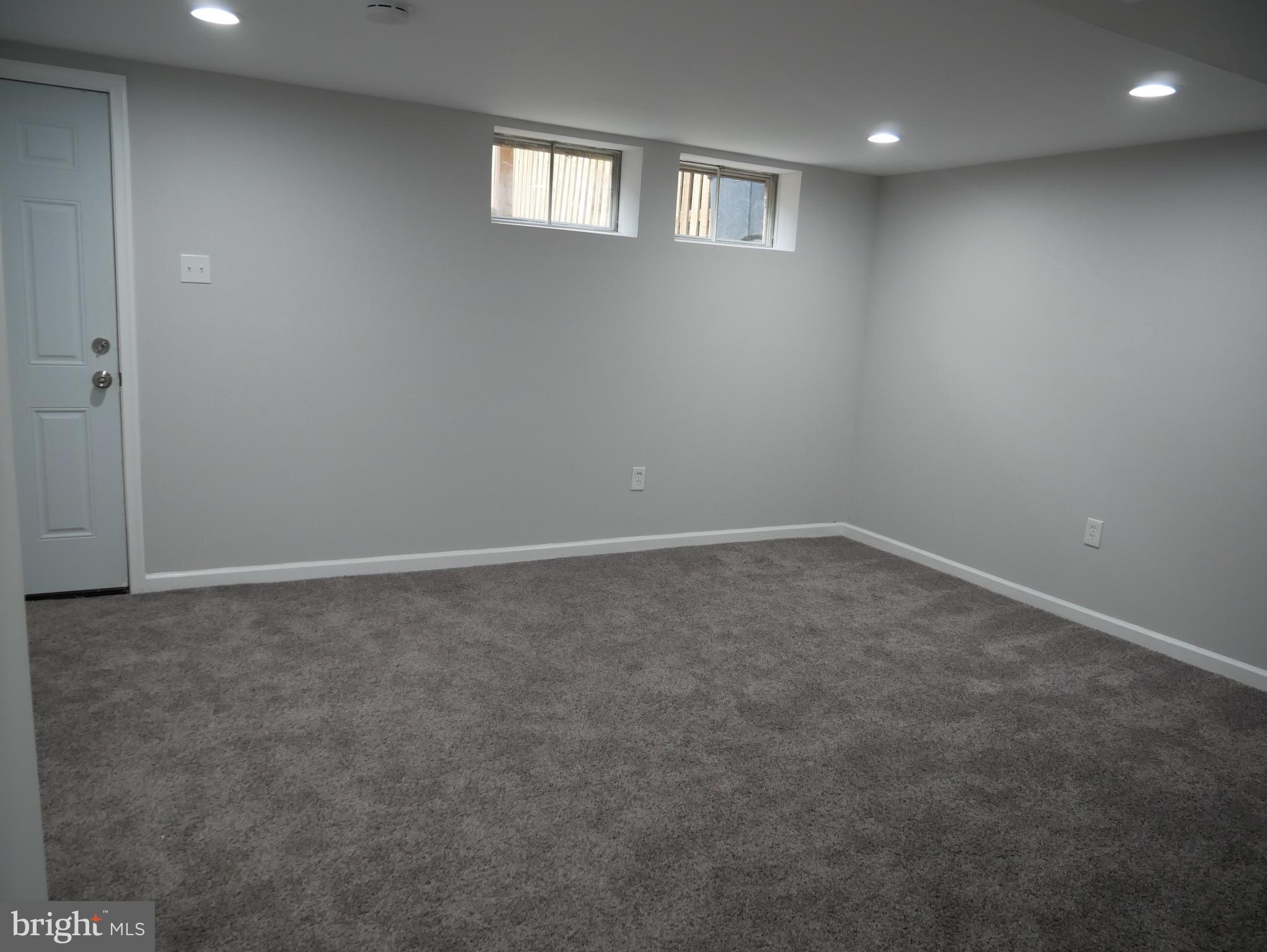 ANDOVER HEIGHTS - Residential Lease