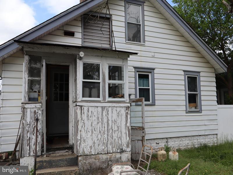 433 HIGHLAND AVENUE