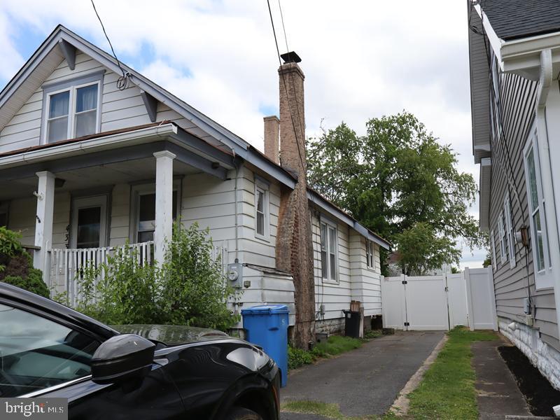 433 HIGHLAND AVENUE