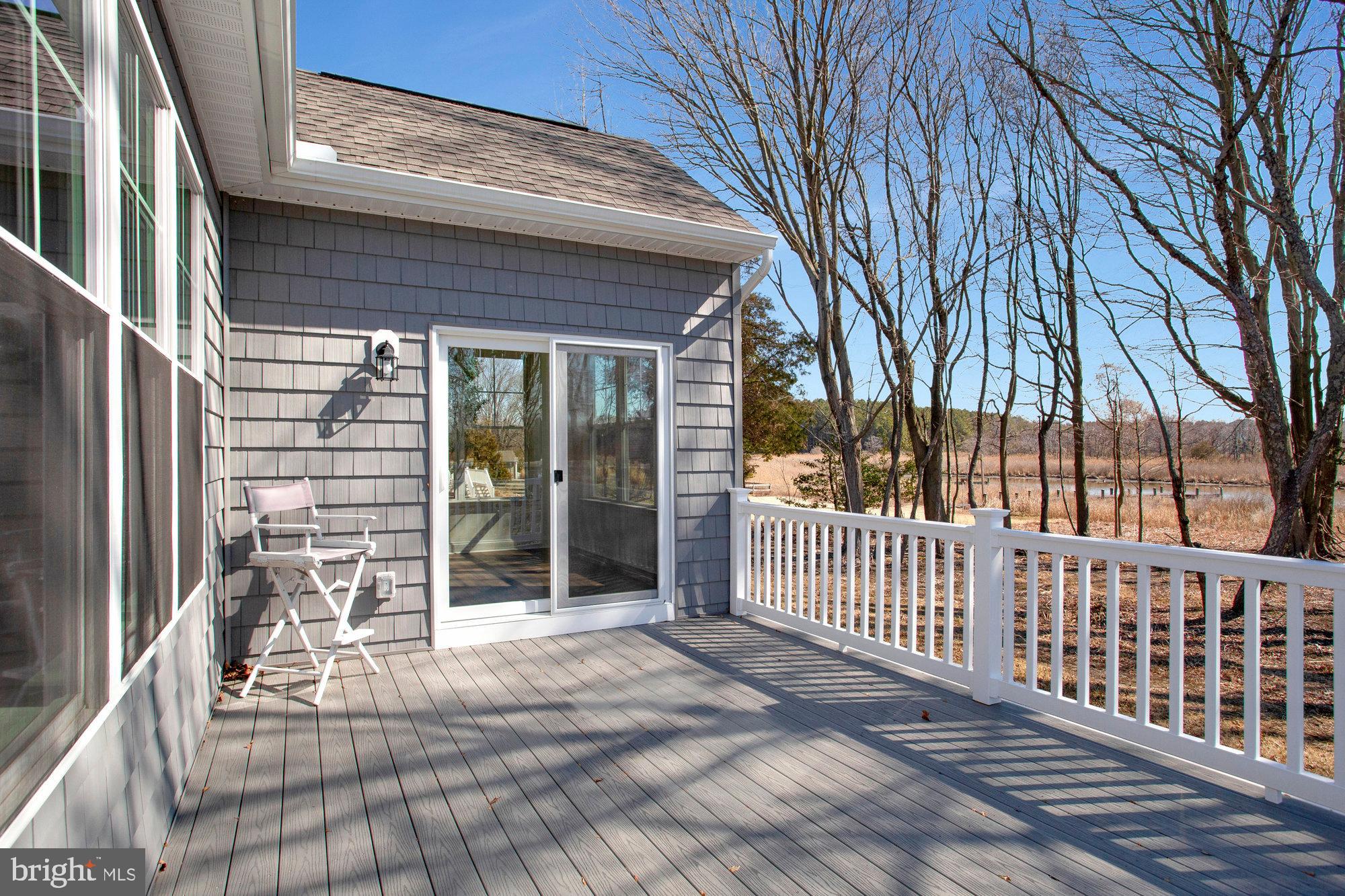 QUEEN ANNE COLONY - Residential