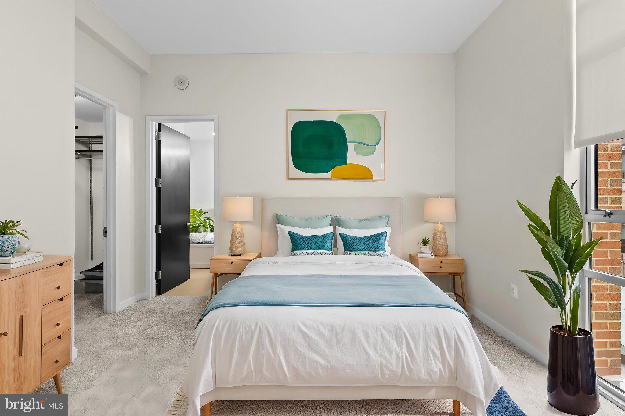 RESTON TOWN CENTER - Residential