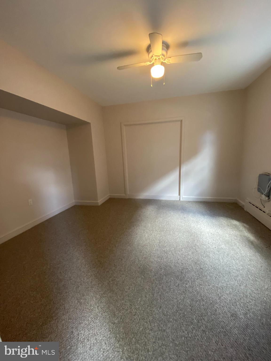 TOWN OF LEESBURG - Residential Lease