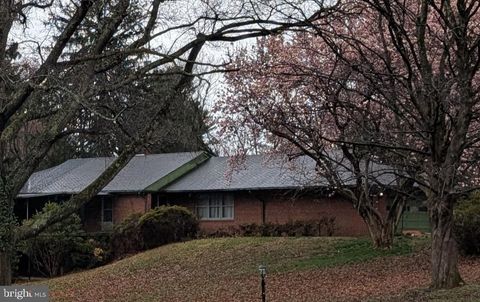 Homes For Sale - 523 Copley Lane<br/> SILVER SPRING, MD 20904