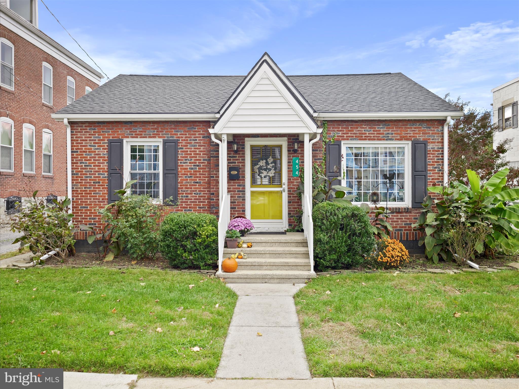 454 EAST KING STREET