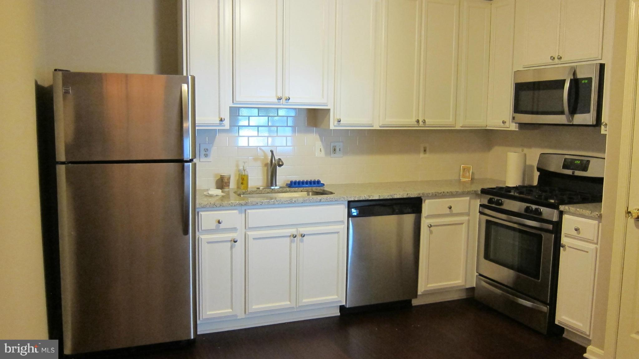 COLUMBIA PARK - Residential Lease