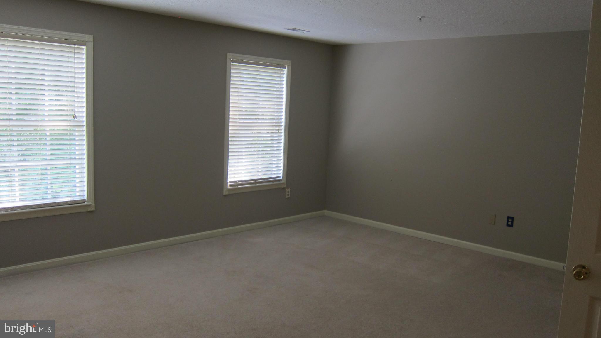 COLUMBIA PARK - Residential Lease