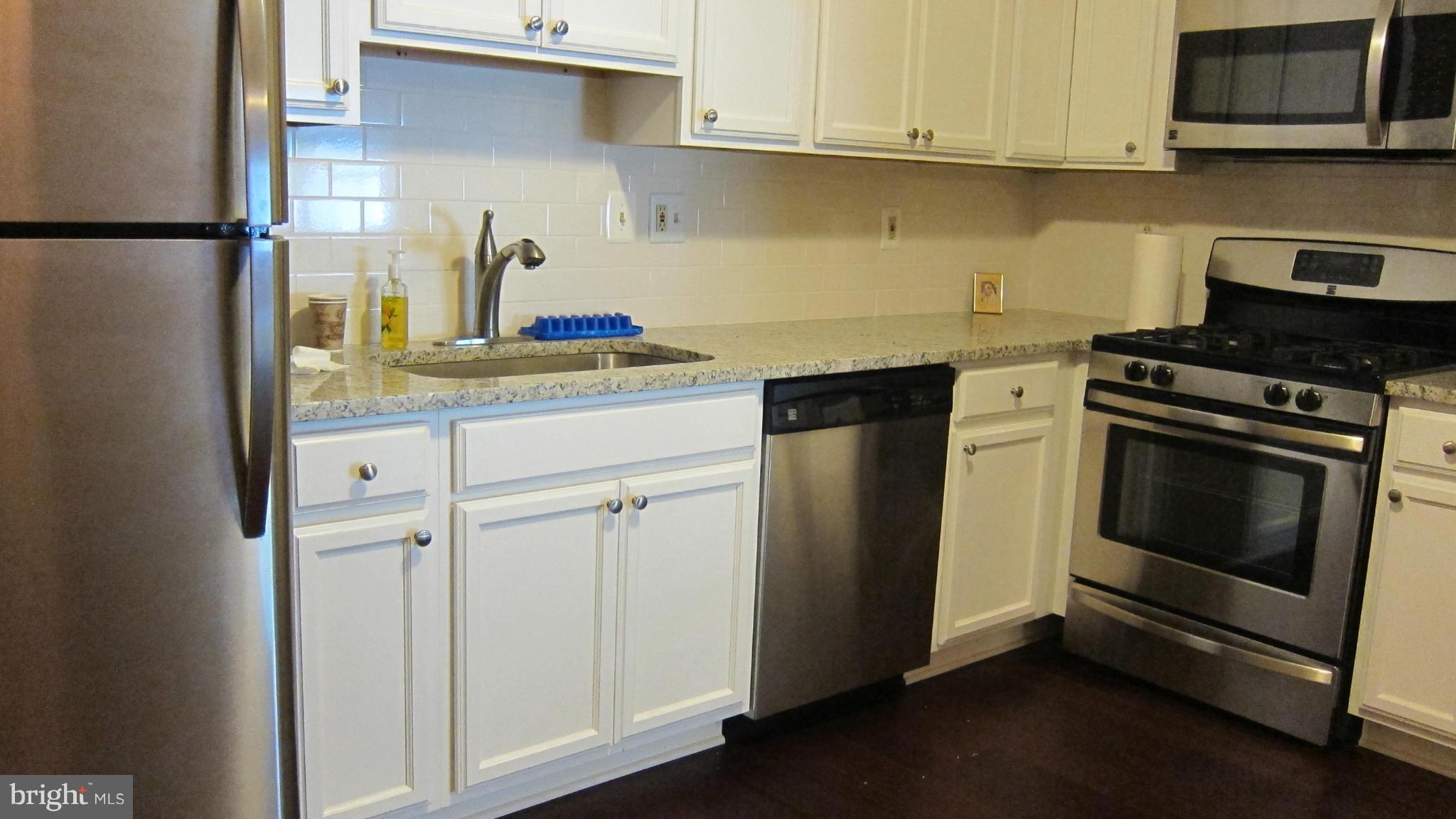 COLUMBIA PARK - Residential Lease