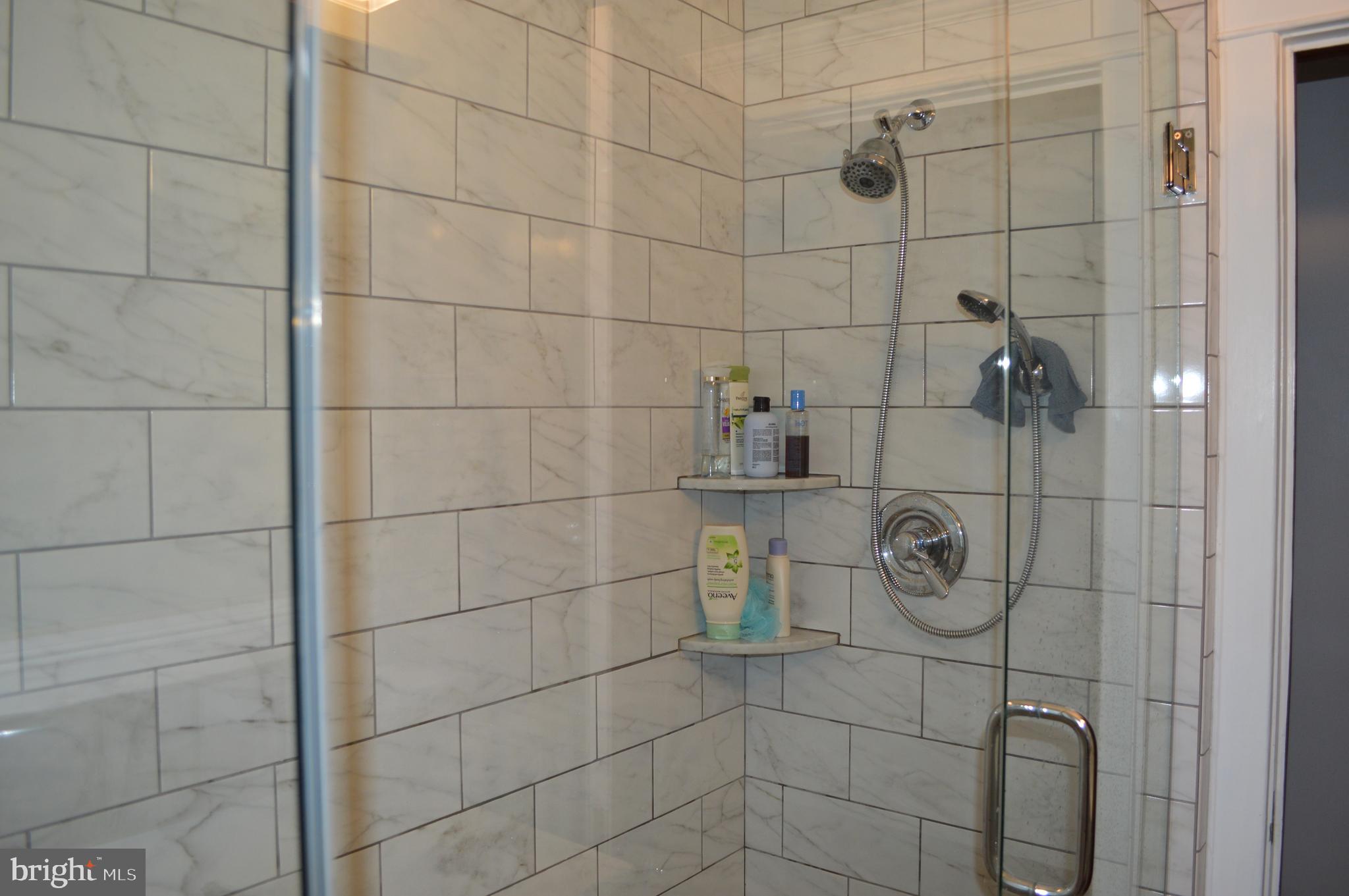 MAYFIELD - Residential