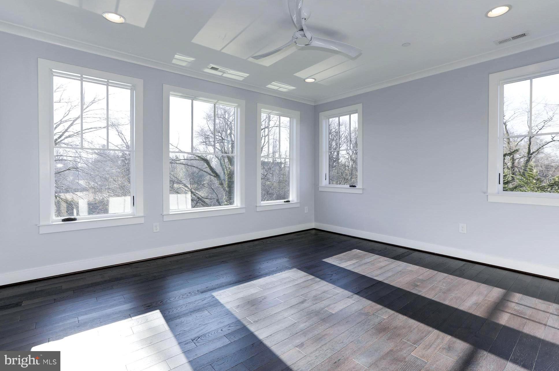 WHITEHALL BEACH - Residential