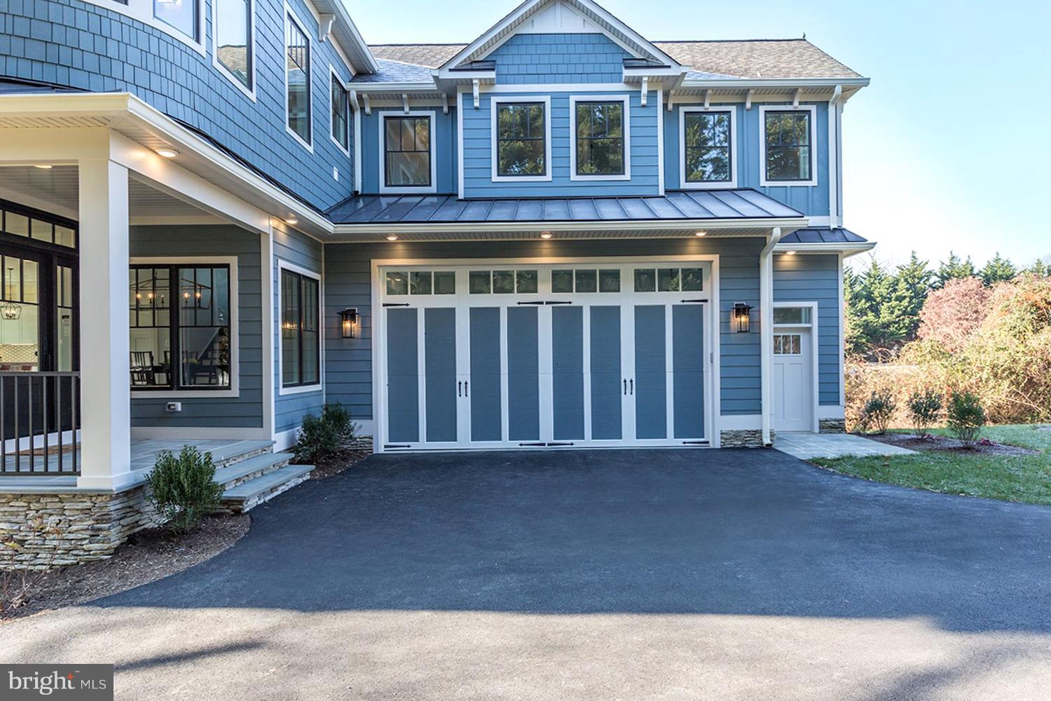 WHITEHALL BEACH - Residential