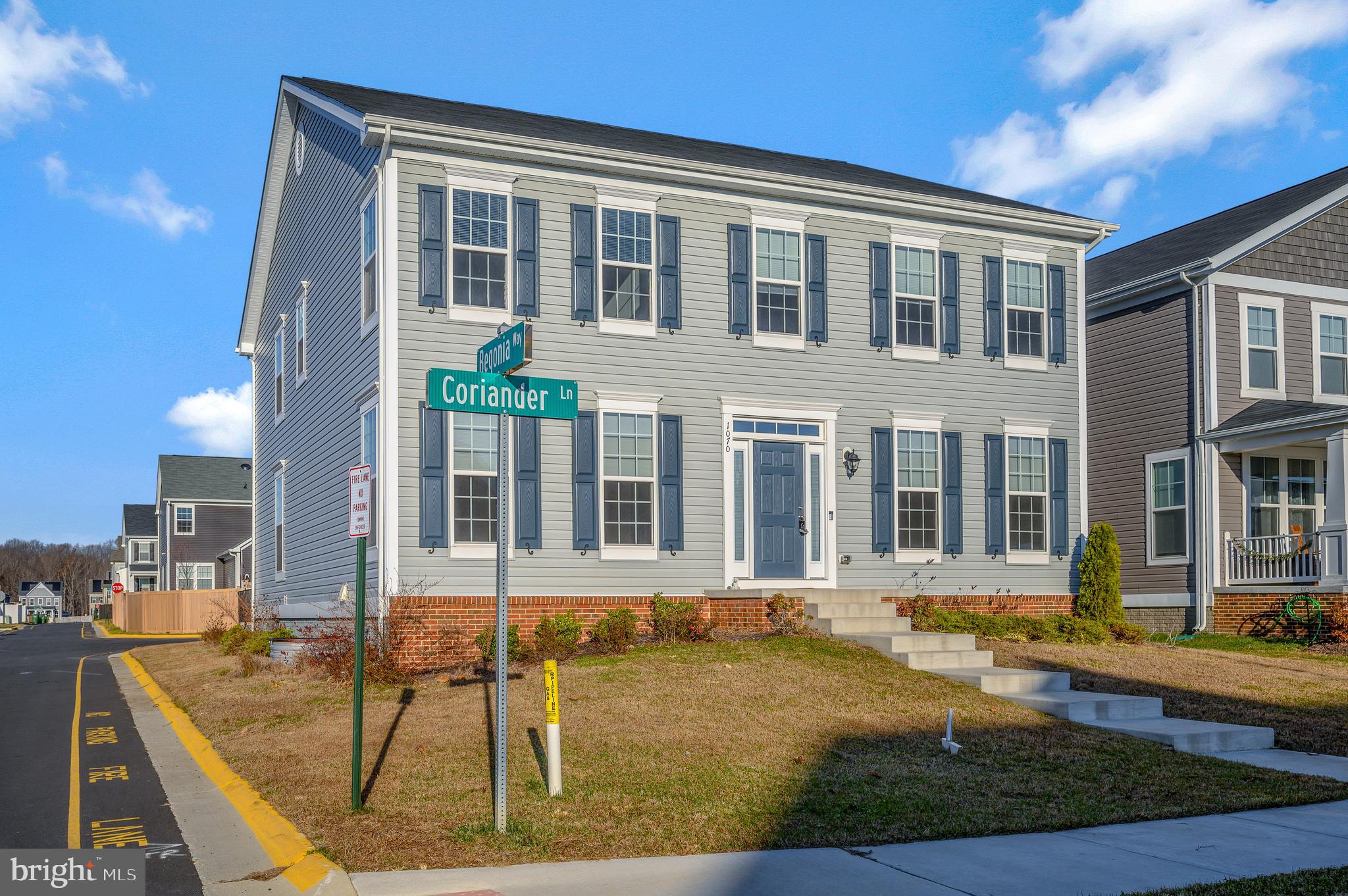 EMBREY MILL - Residential Lease