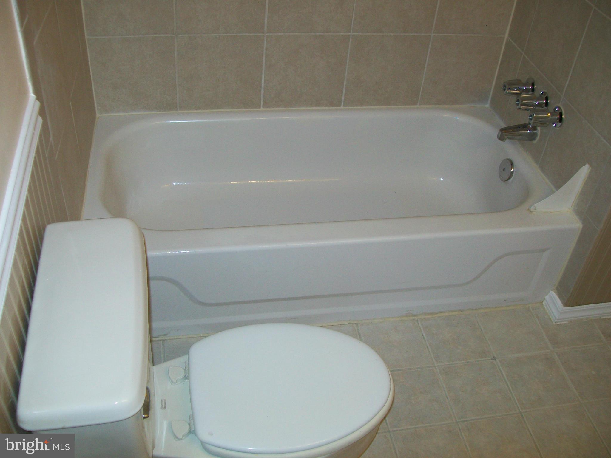 CHERRY GLEN CONDOS - Residential